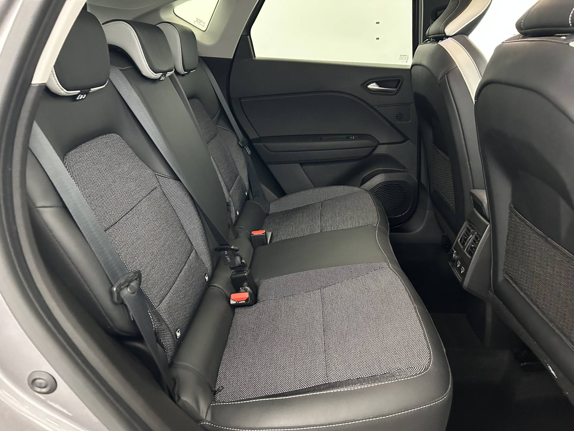 Vente en ligne Renault Captur  E-Tech Plug-in 160 - 21 au prix de 19 990 €
