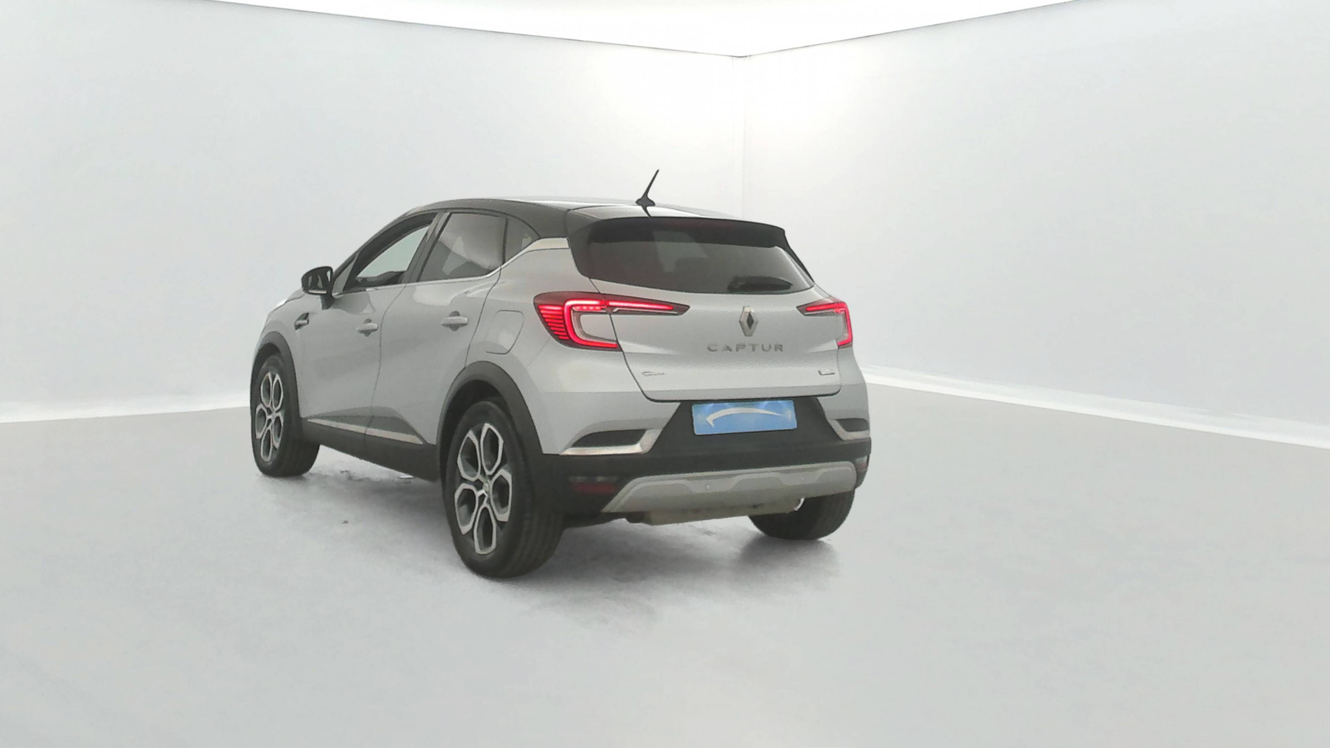 Vente en ligne Renault Captur  E-Tech Plug-in 160 - 21 au prix de 18 590 €