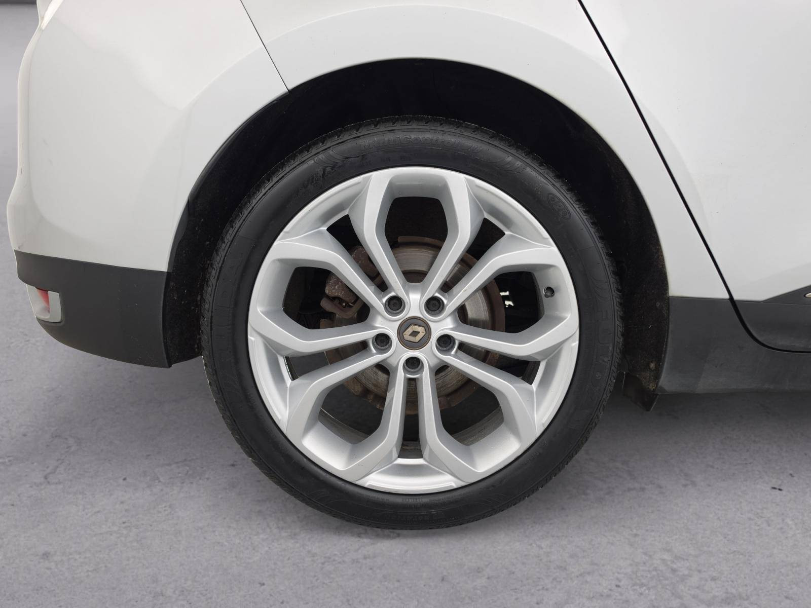 Vente en ligne Renault Grand Scenic 4 Grand Scenic Blue dCi 120 EDC au prix de 20 900 €
