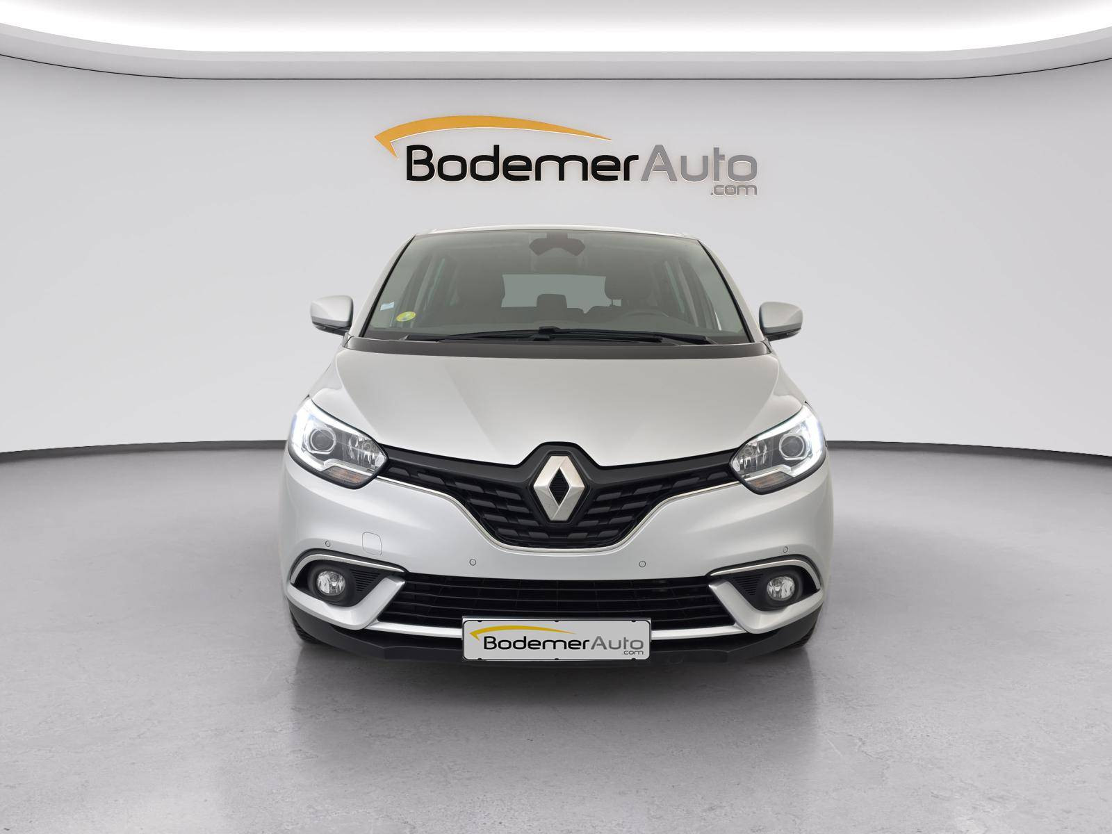 Vente en ligne Renault Grand Scenic 4 Grand Scenic Blue dCi 120 EDC au prix de 20 900 €