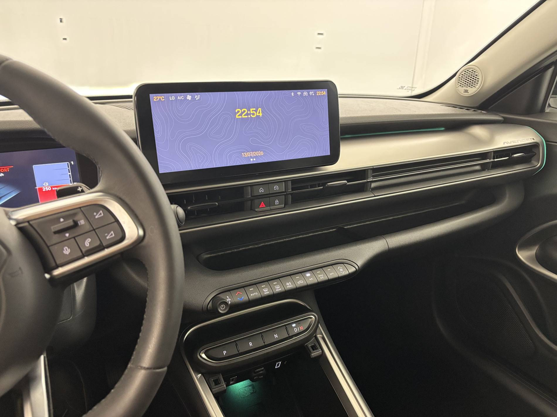 Vente en ligne Jeep Avenger  1.2 Turbo T3 100 ch e-Hybrid BVR6 au prix de 22 990 €