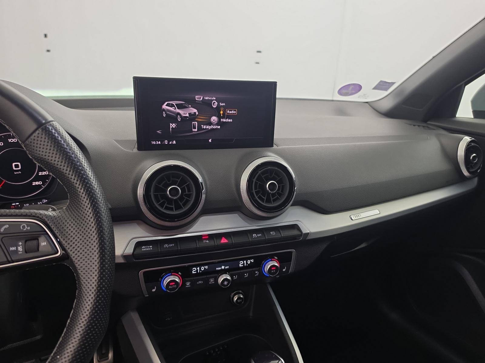 Vente en ligne Audi Q2  35 TFSI 150 S tronic 7 au prix de 25 900 €