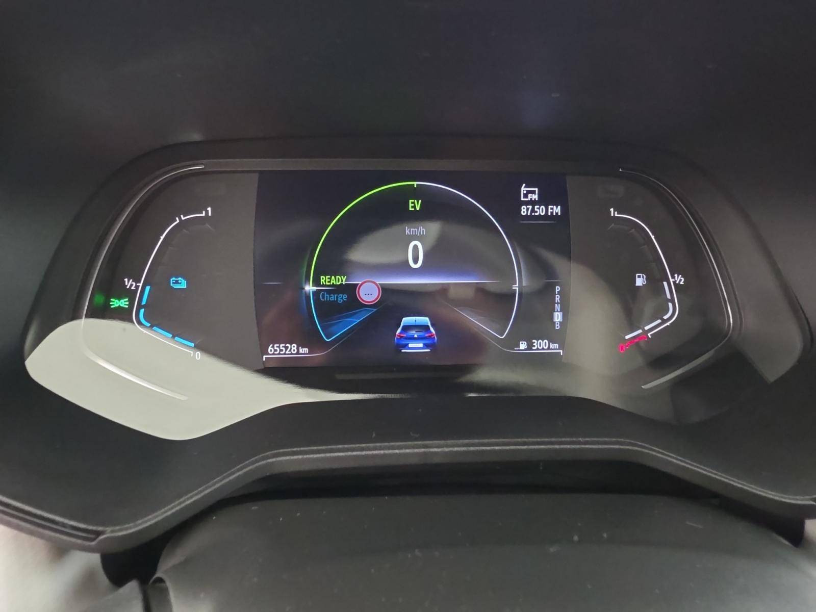 Vente en ligne Renault Clio 5 Clio E-Tech full hybrid 145 au prix de 16 700 €