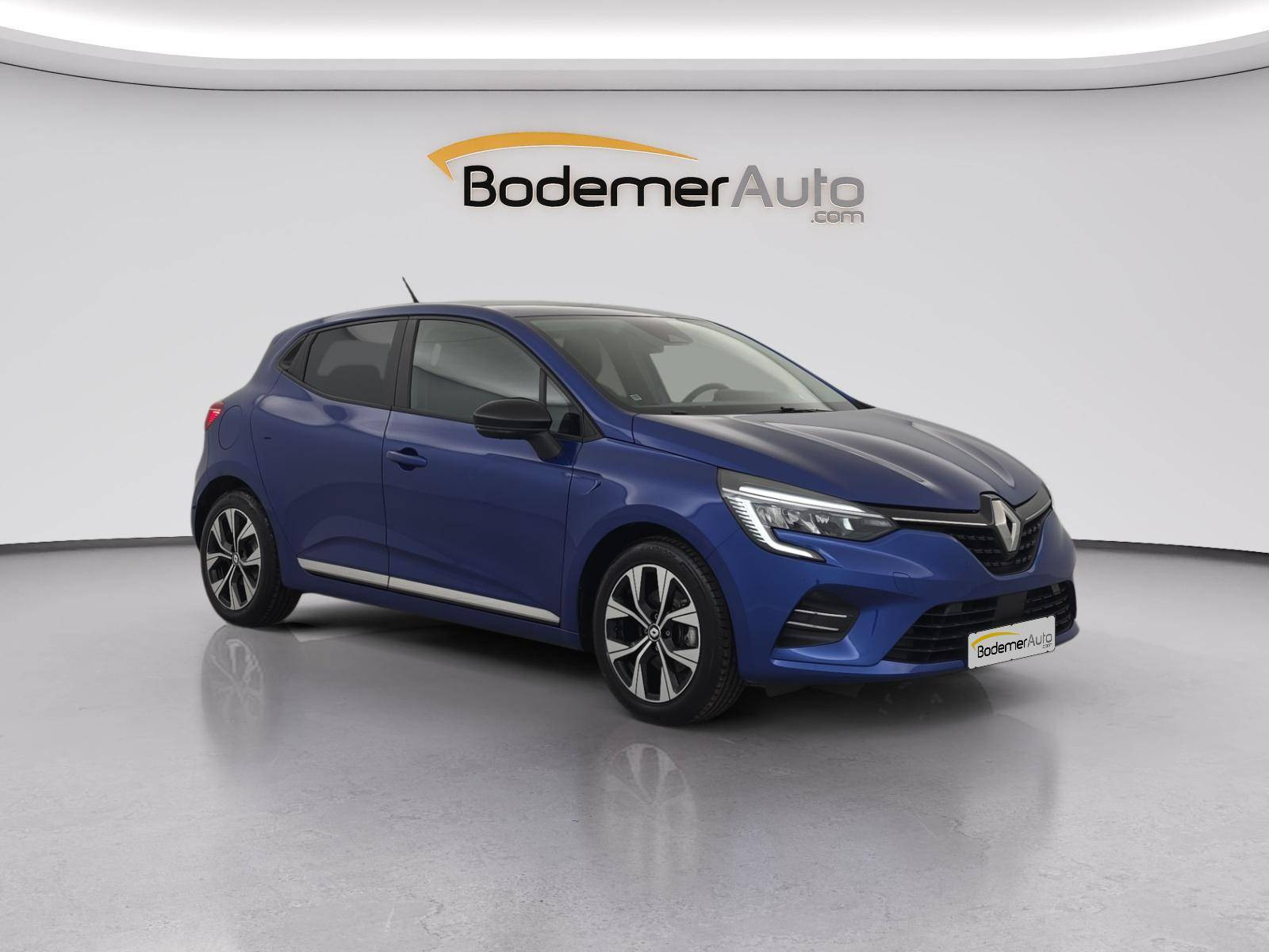 Vente en ligne Renault Clio 5 Clio E-Tech full hybrid 145 au prix de 16 700 €