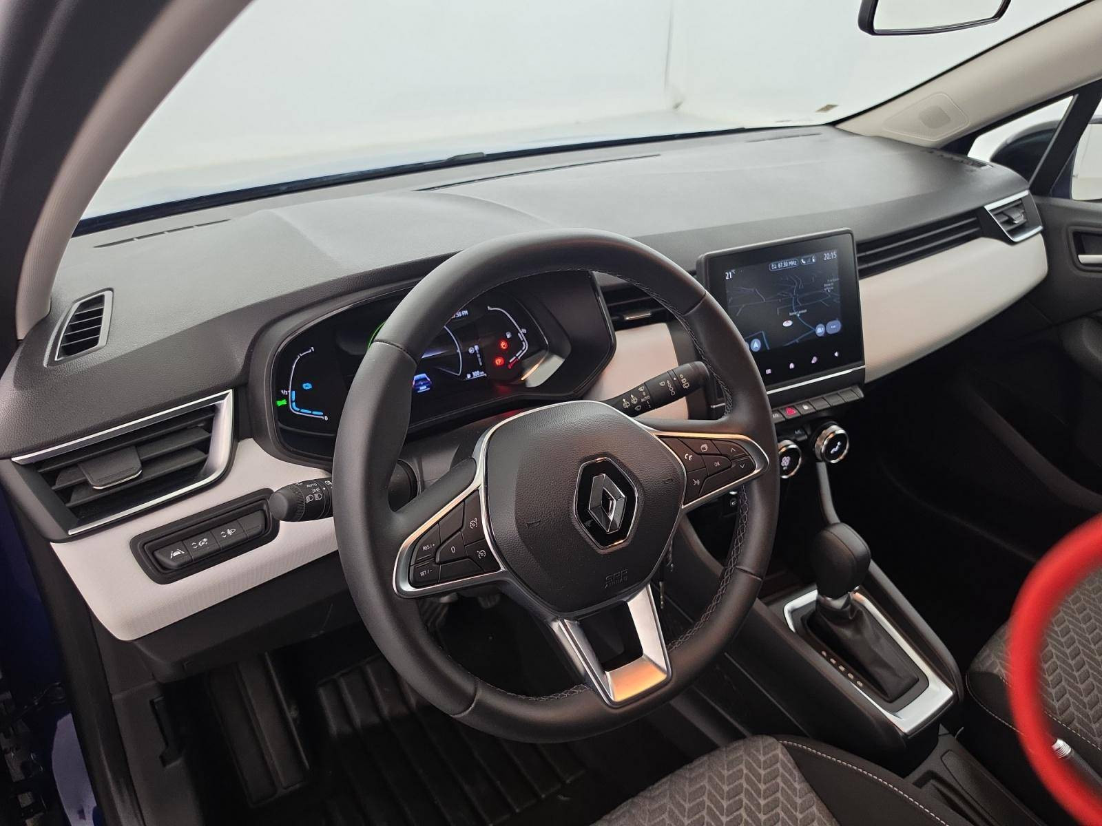 Vente en ligne Renault Clio 5 Clio E-Tech full hybrid 145 au prix de 16 700 €