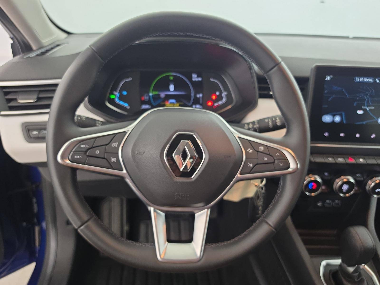 Vente en ligne Renault Clio 5 Clio E-Tech full hybrid 145 au prix de 16 700 €