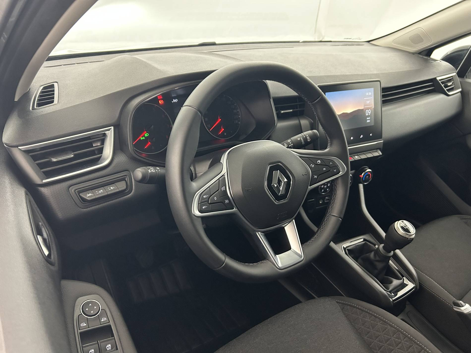 Vente en ligne Renault Clio 5 Clio TCe 90 au prix de 14 990 €