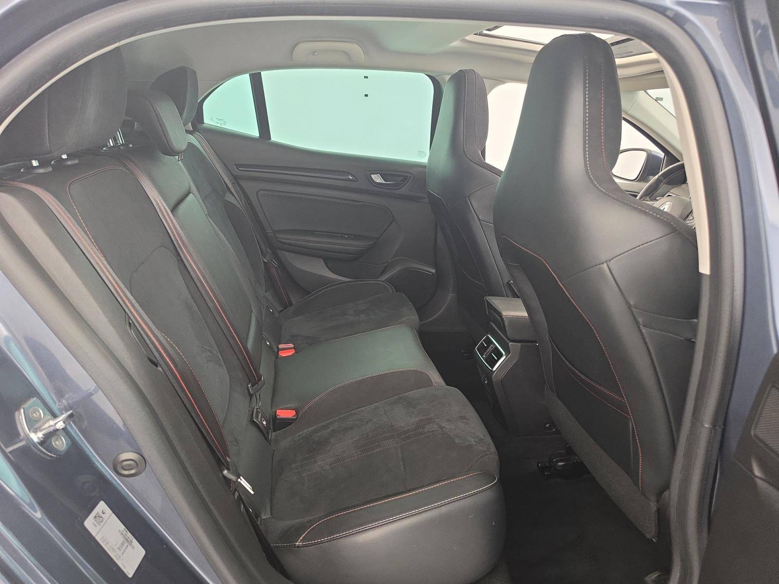 Vente en ligne Renault Megane 4 Mégane IV Berline TCe 140 EDC FAP - 21N au prix de 18 990 €