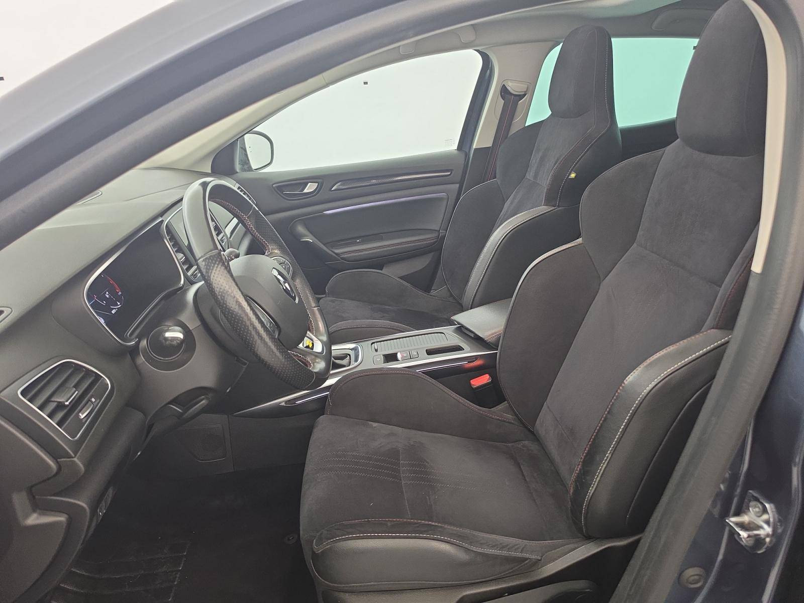 Vente en ligne Renault Megane 4 Mégane IV Berline TCe 140 EDC FAP - 21N au prix de 18 990 €
