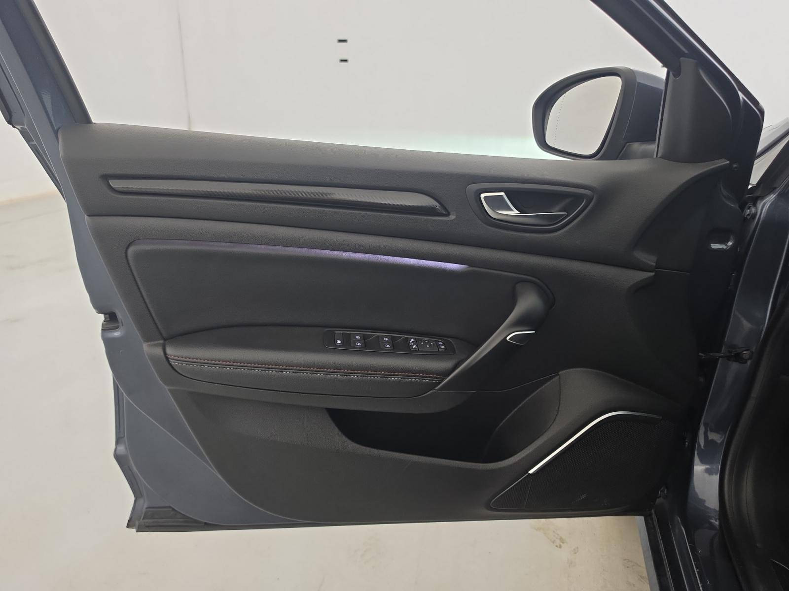 Vente en ligne Renault Megane 4 Mégane IV Berline TCe 140 EDC FAP - 21N au prix de 18 990 €