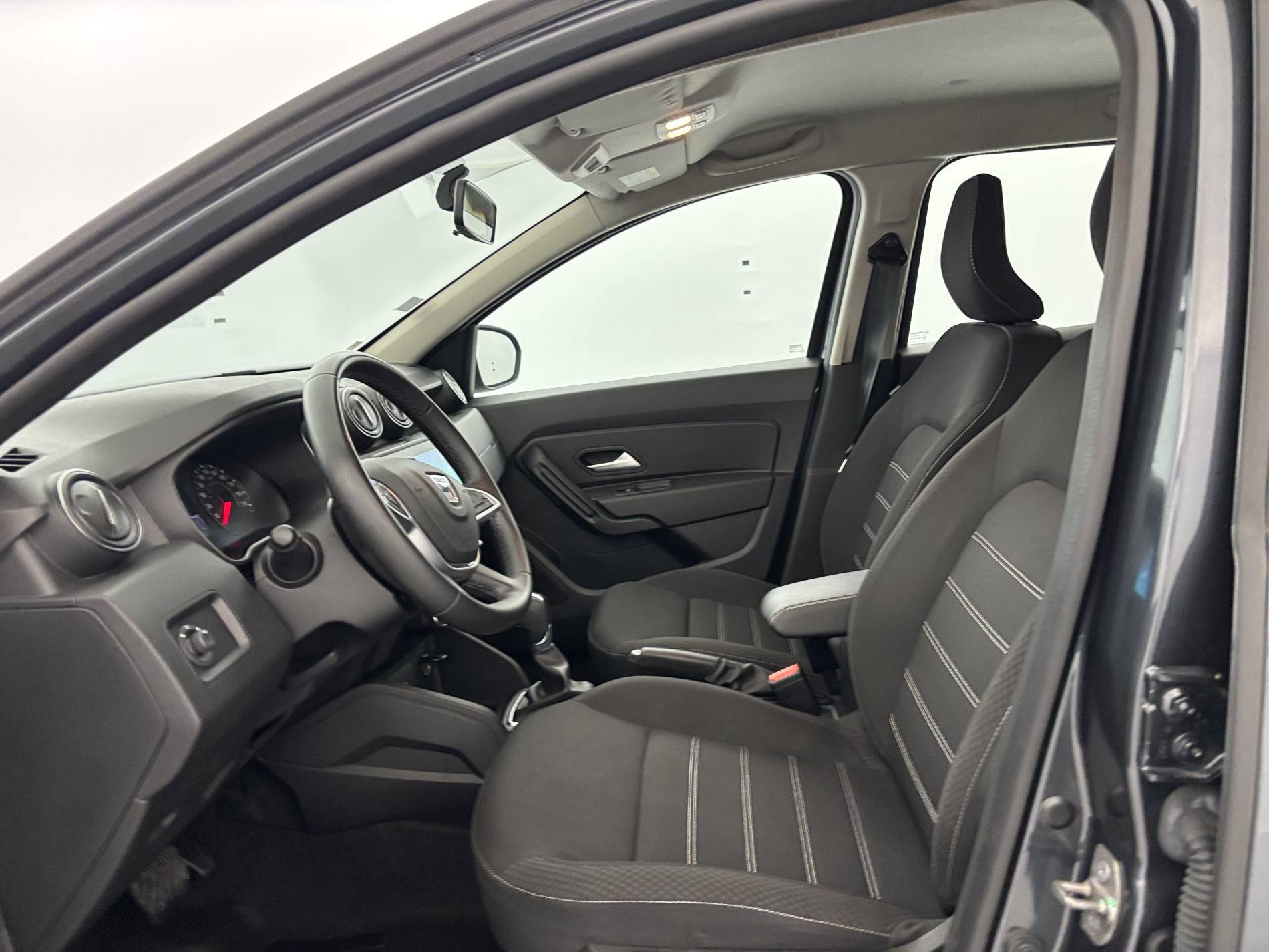 Vente en ligne Dacia Duster  TCe 150 FAP 4x2 EDC au prix de 18 990 €