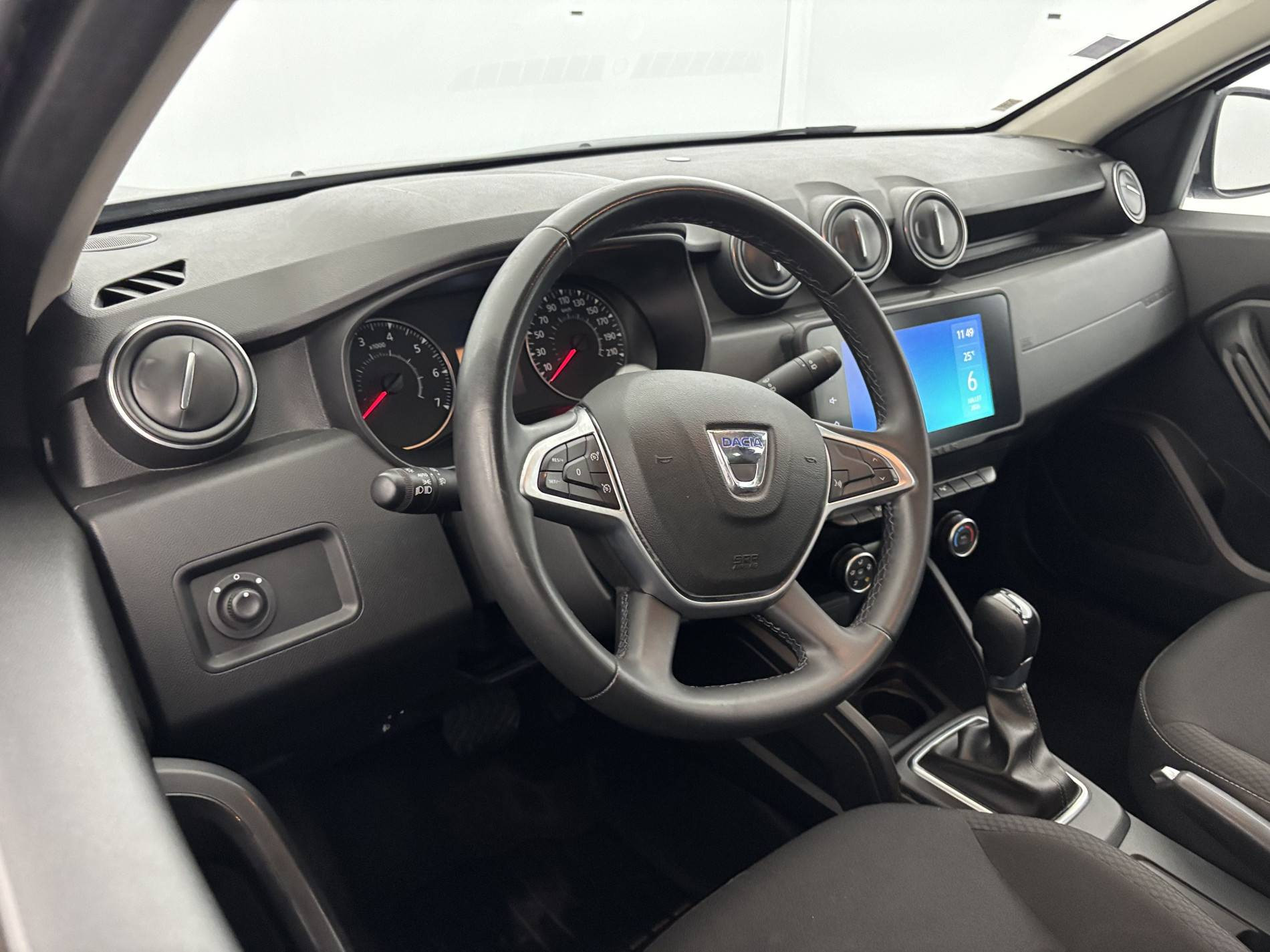 Vente en ligne Dacia Duster  TCe 150 FAP 4x2 EDC au prix de 18 990 €
