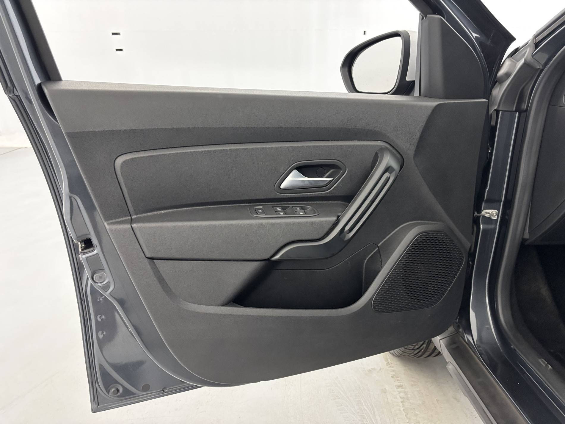 Vente en ligne Dacia Duster  TCe 150 FAP 4x2 EDC au prix de 18 990 €