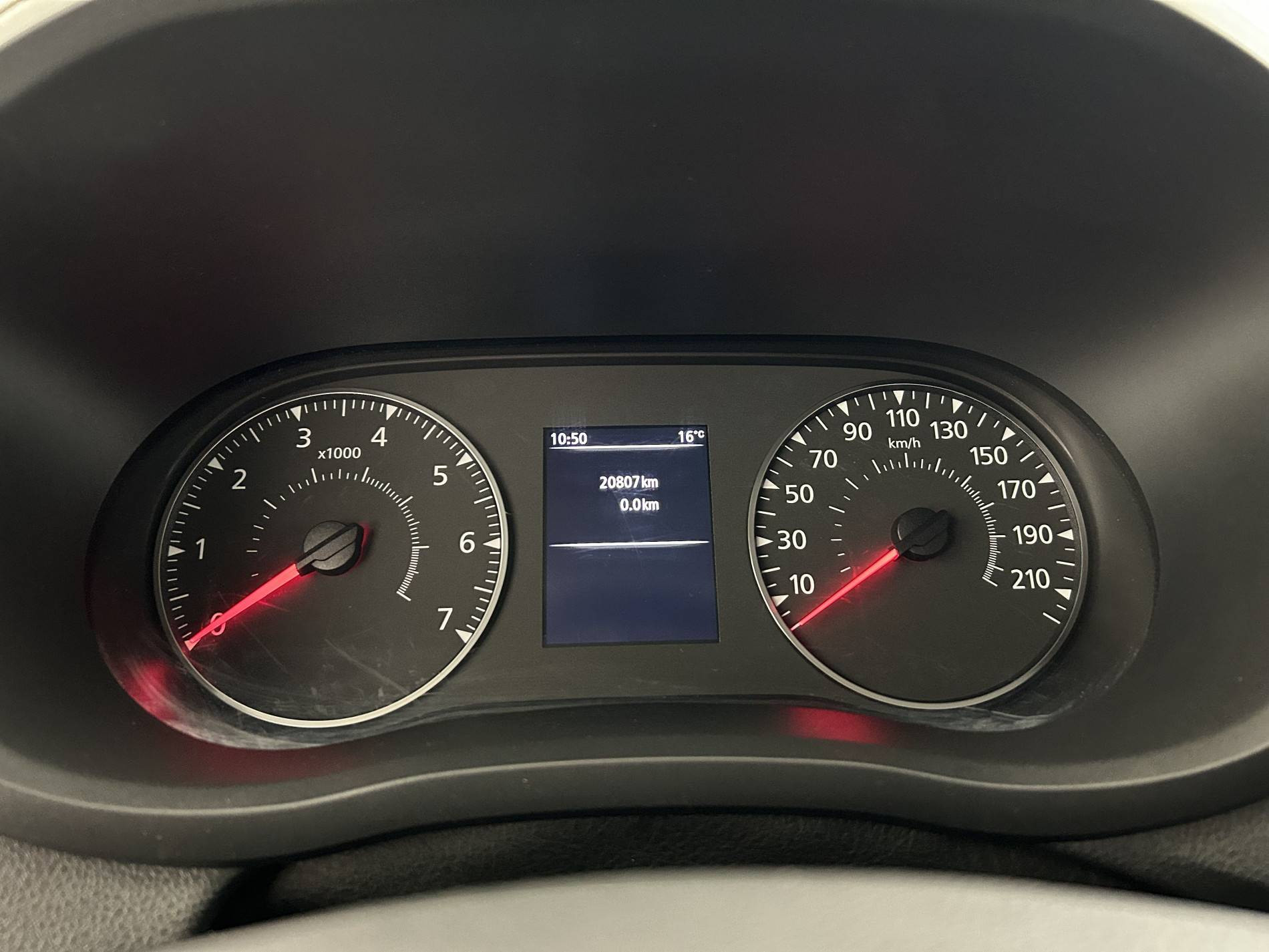 Vente en ligne Renault Master Fourgon MASTER FGN TRAC F3500 L2H2 BLUE DCI 135 au prix de 22 790 €