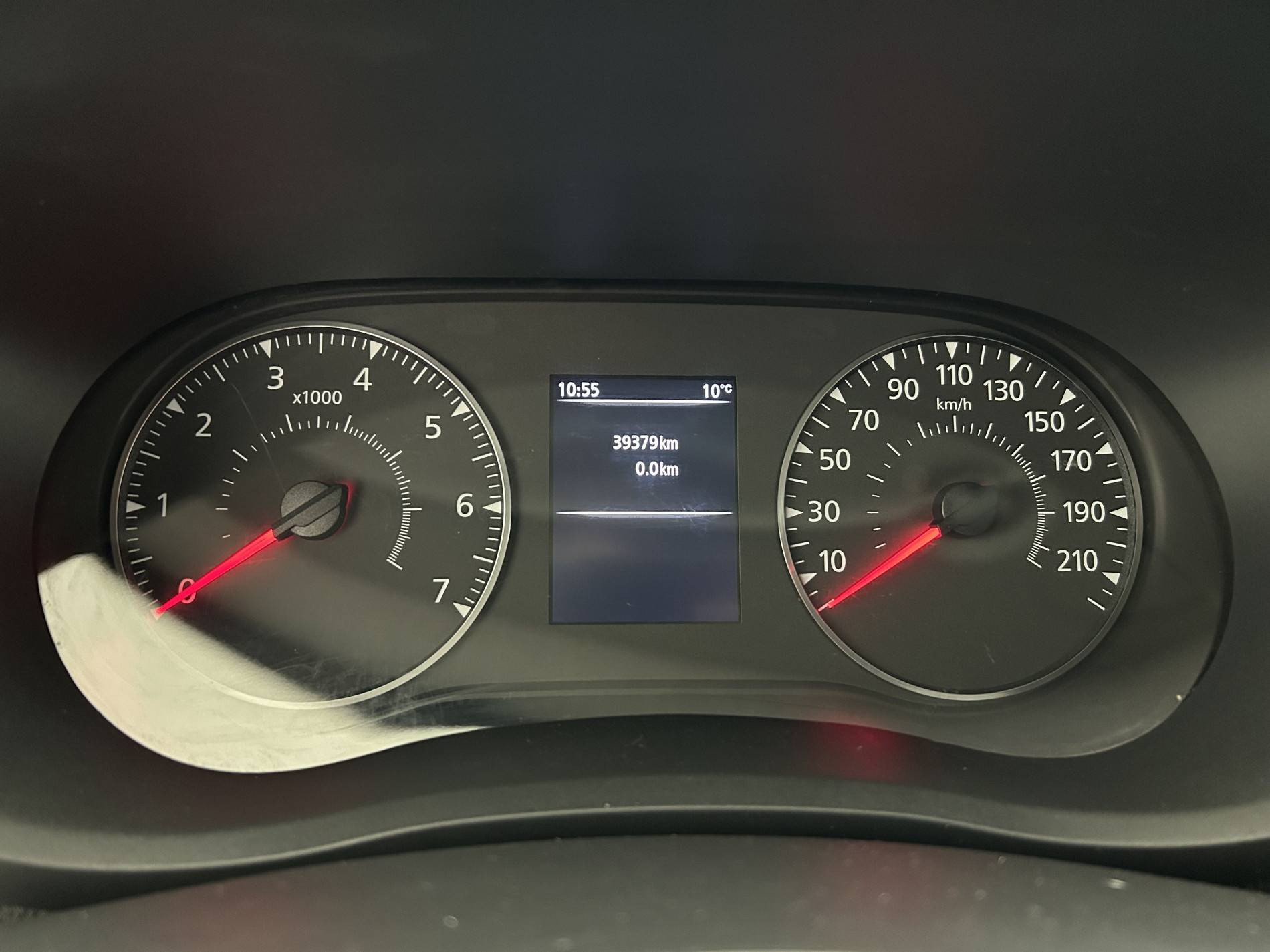 Vente en ligne Renault Master Fourgon MASTER FGN TRAC F3500 L2H2 BLUE DCI 135 au prix de 23 590 €