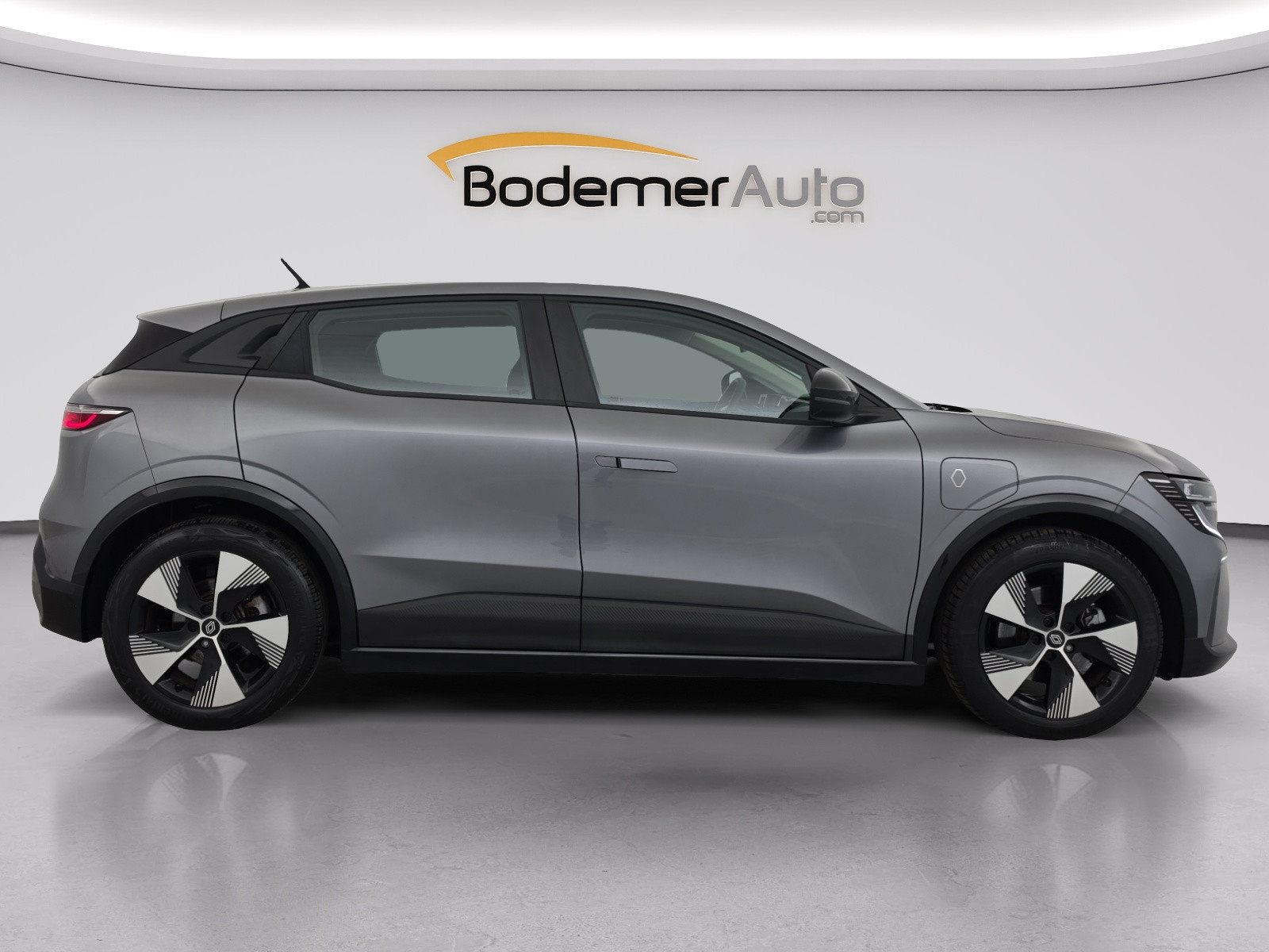 Vente en ligne Renault Megane E-Tech  EV60 220 ch super charge au prix de 24 900 €