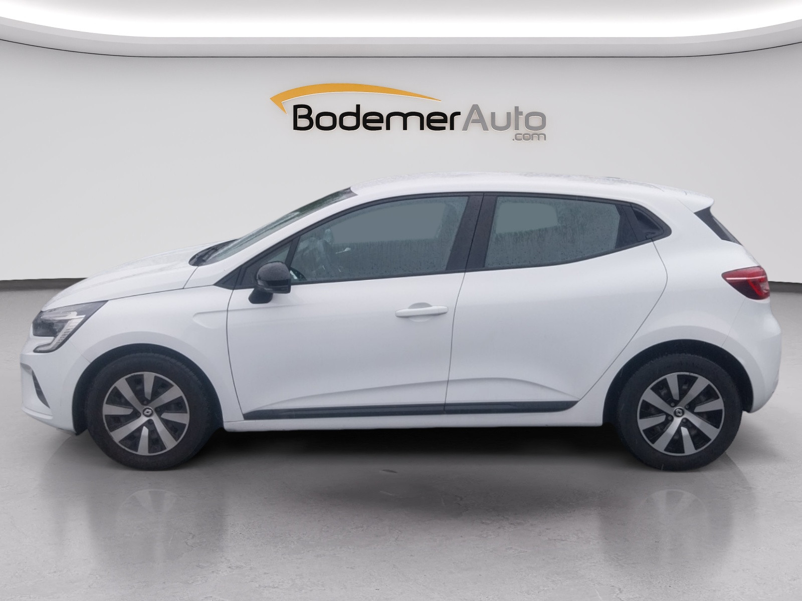 Vente en ligne Renault Clio 5 Clio TCe 90 au prix de 13 900 €