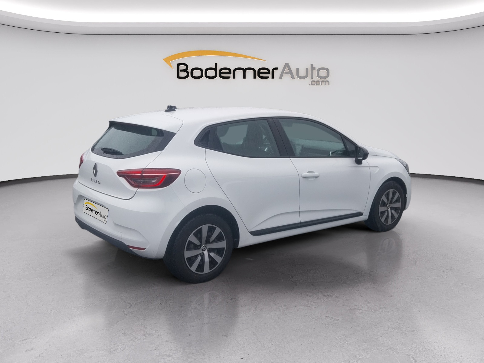 Vente en ligne Renault Clio 5 Clio TCe 90 au prix de 13 900 €