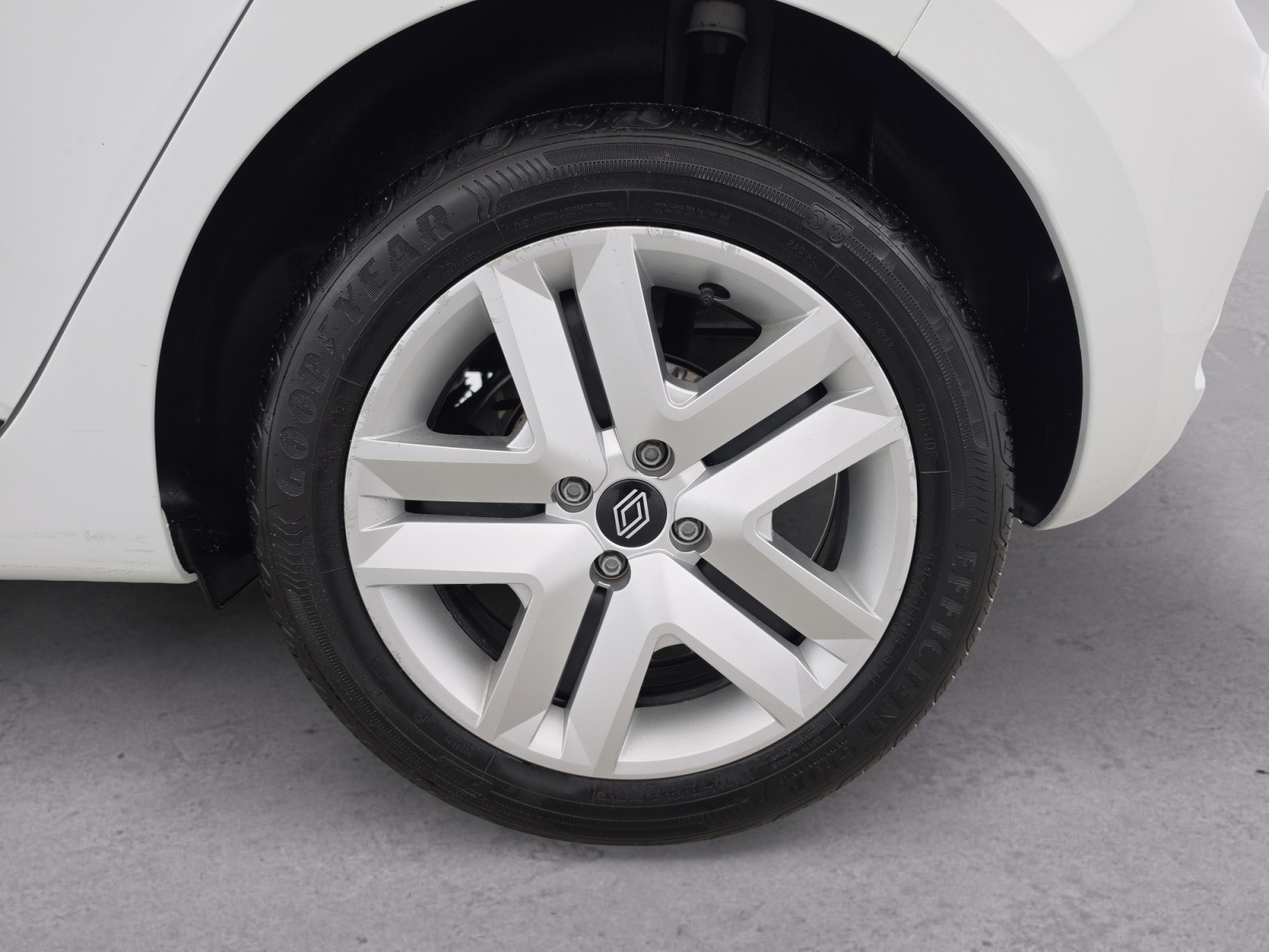 Vente en ligne Renault Clio 5 Clio SCe 65 ch GSR2 au prix de 14 900 €