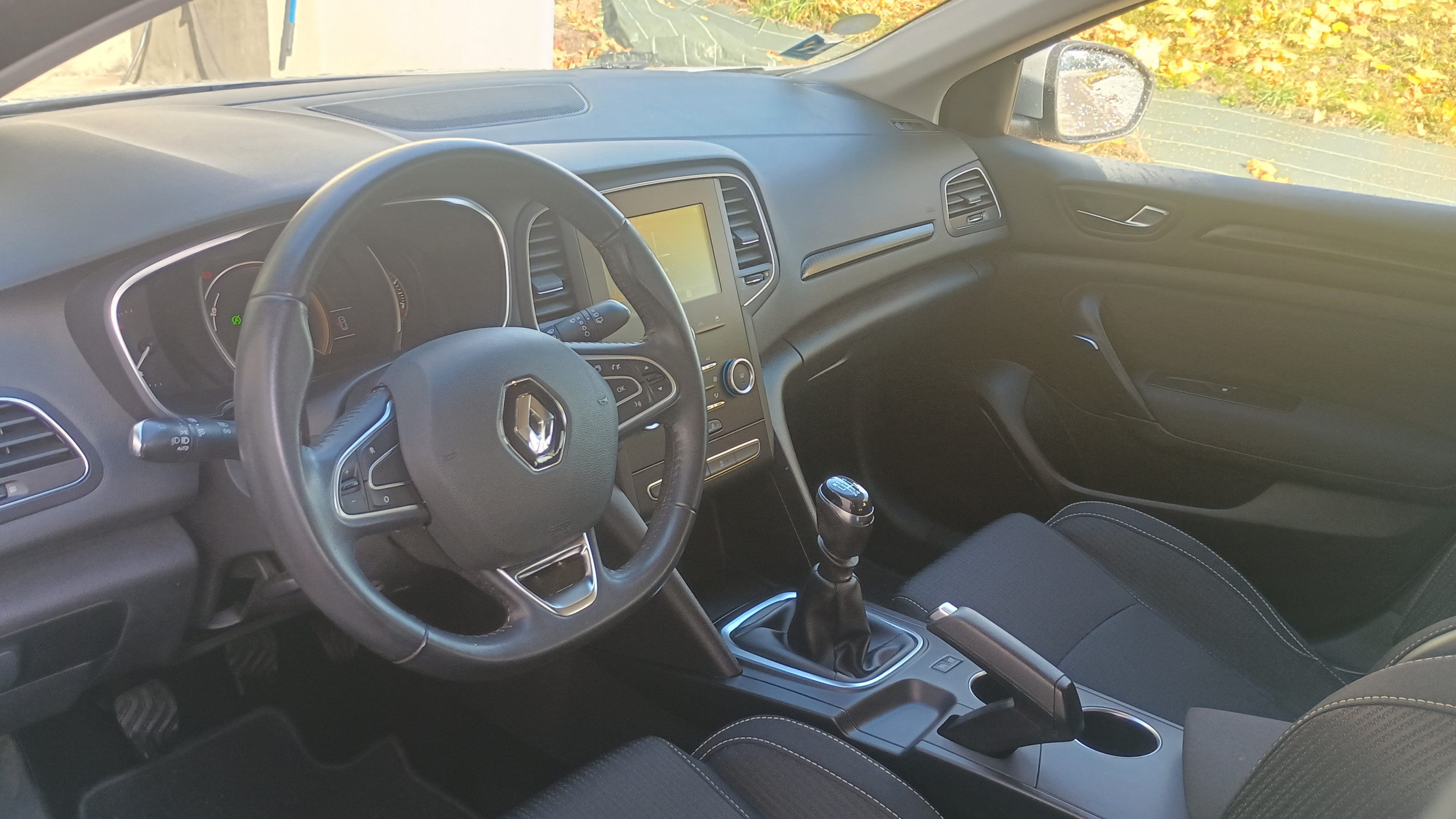 Vente en ligne Renault Megane 4 Estate Mégane IV Estate dCi 90 Energy au prix de 10 990 €