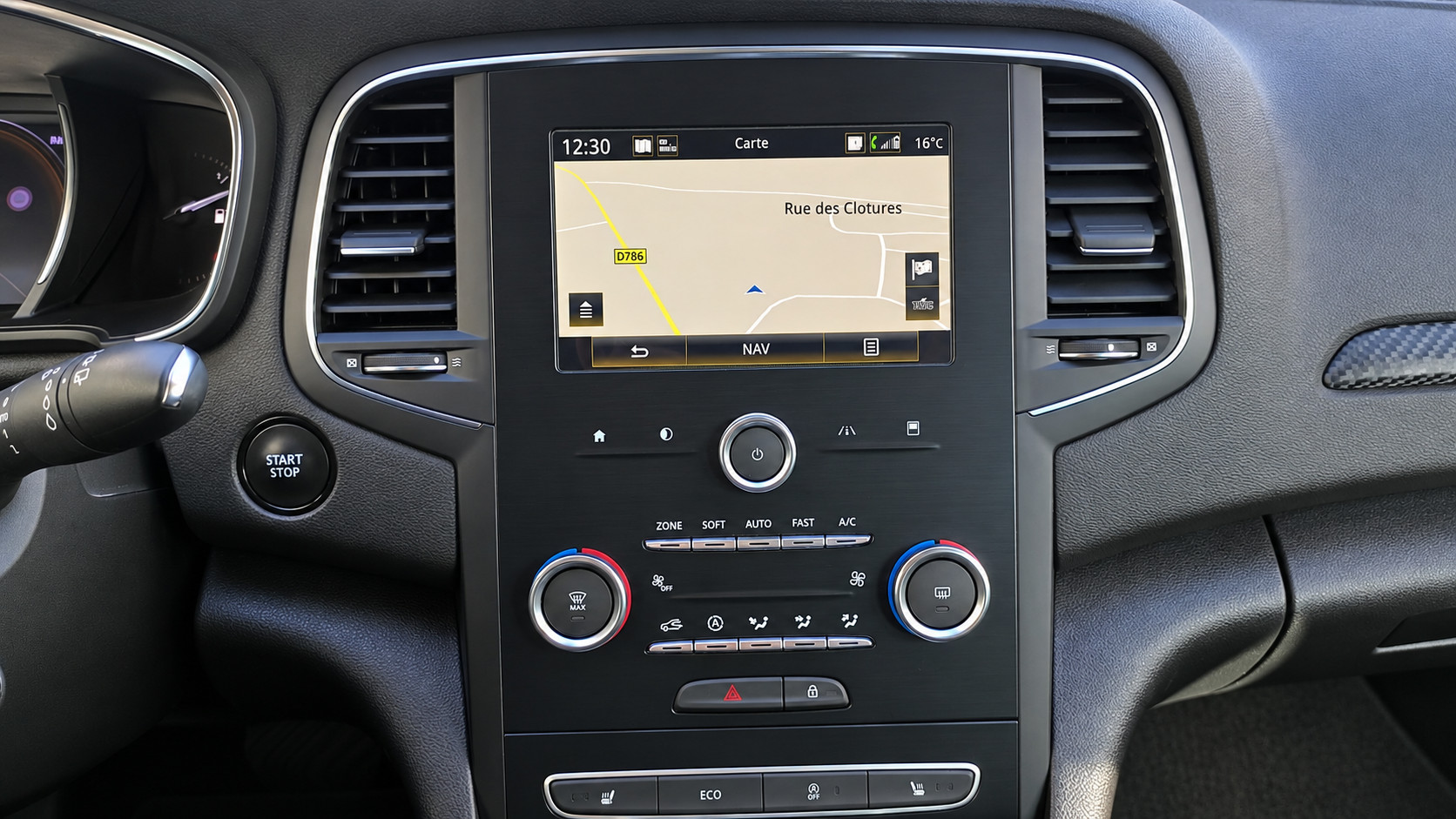 Vente en ligne Renault Megane 4 Mégane IV Berline TCe 140 EDC FAP au prix de 15 990 €