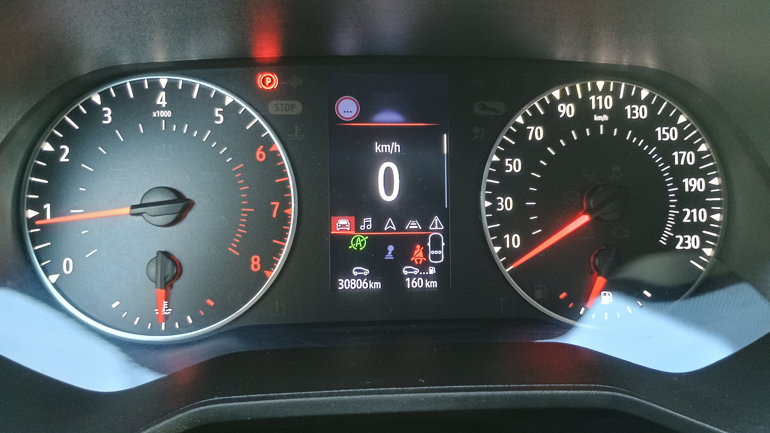 Vente en ligne Renault Clio 5 Clio SCe 65 au prix de 12 590 €