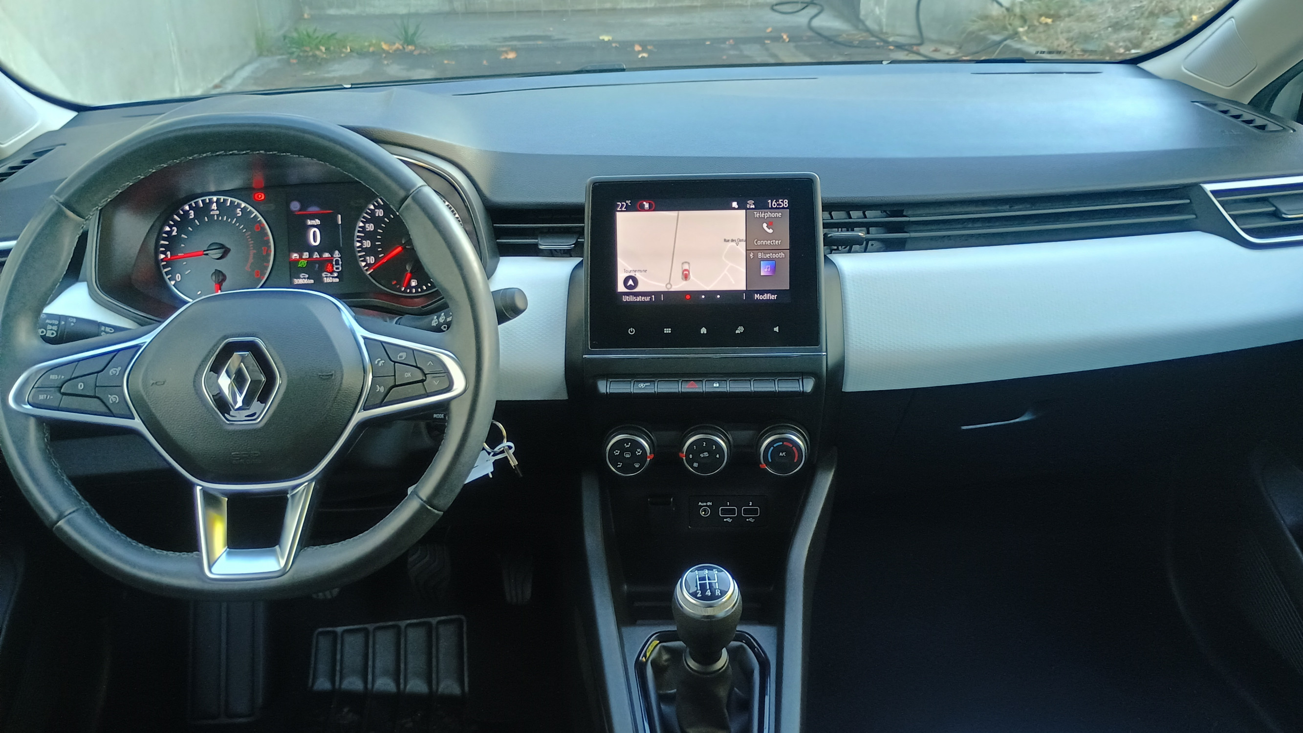 Vente en ligne Renault Clio 5 Clio SCe 65 au prix de 12 590 €