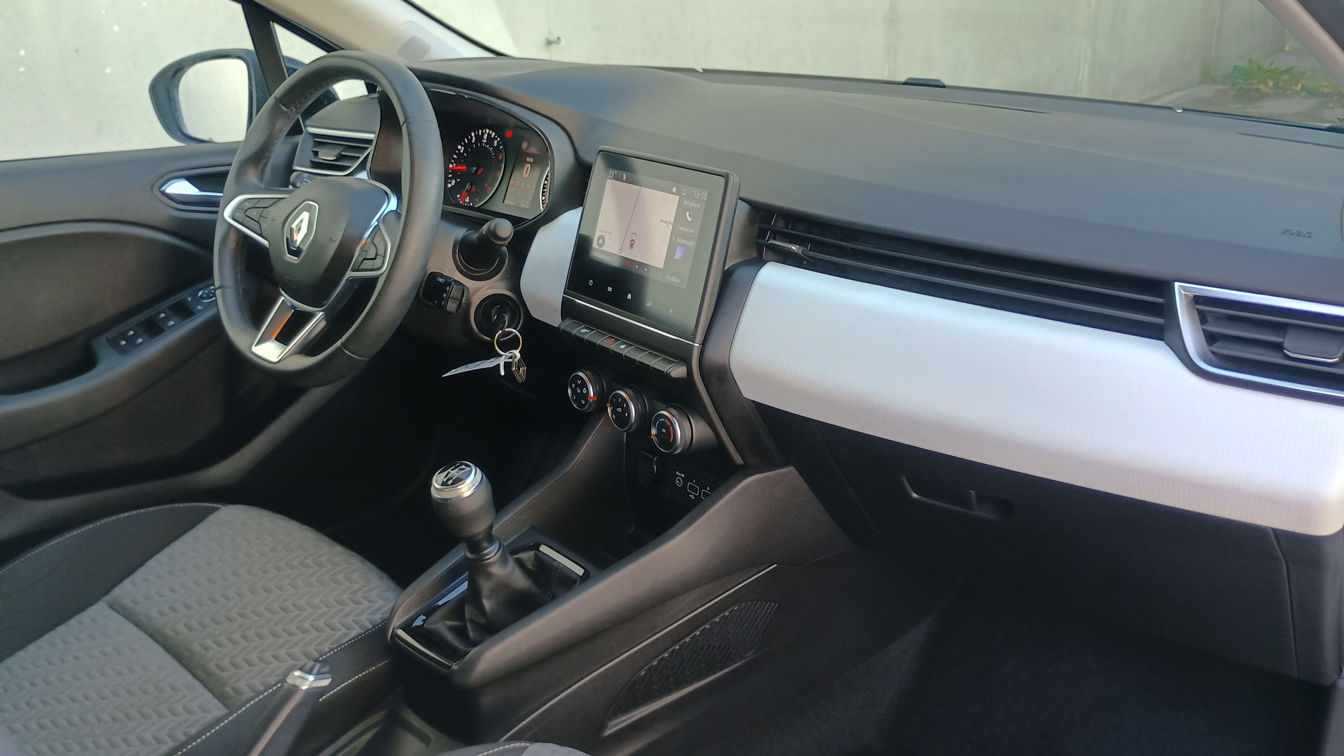 Vente en ligne Renault Clio 5 Clio SCe 65 au prix de 12 590 €