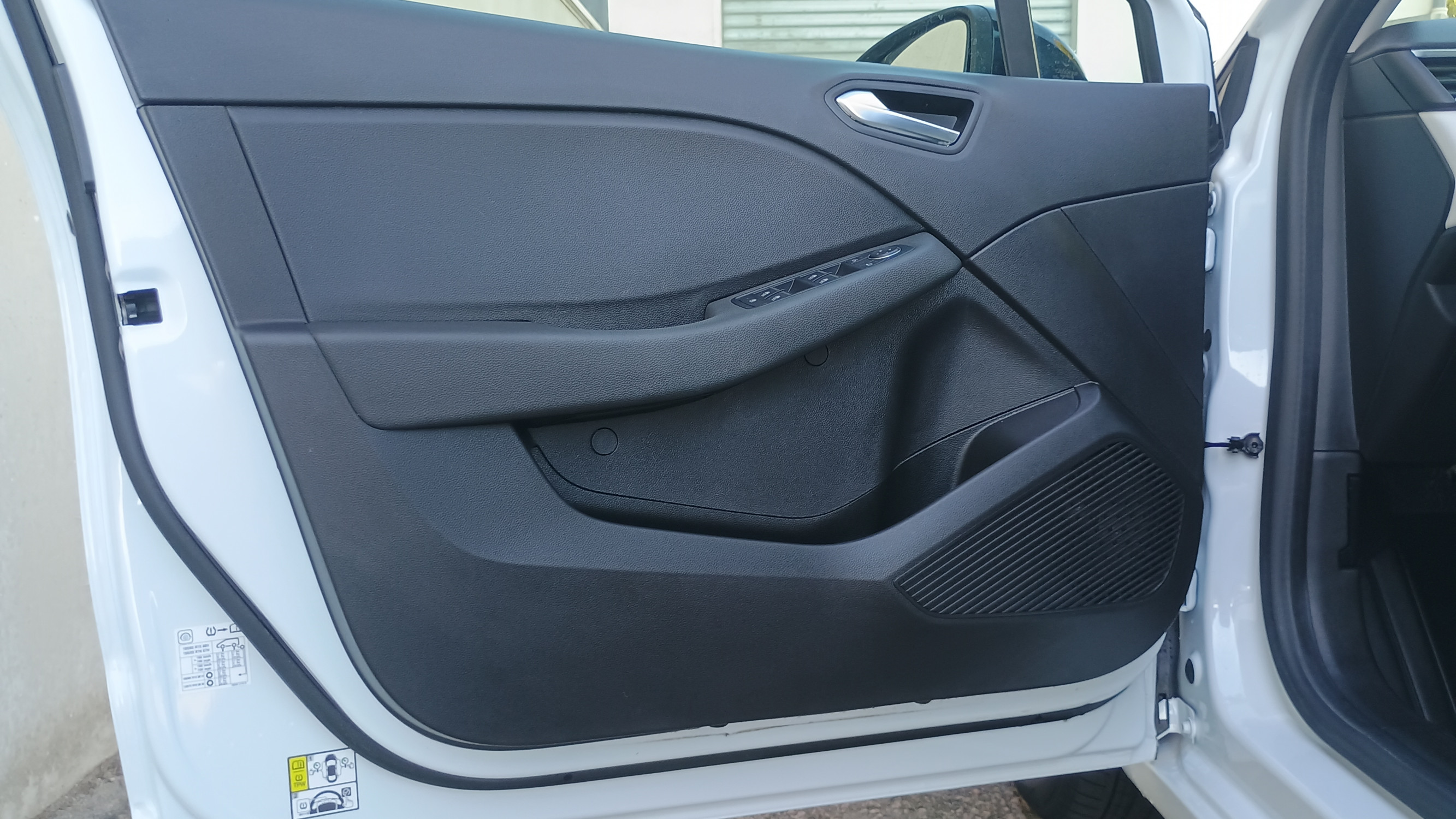 Vente en ligne Renault Clio 5 Clio SCe 65 au prix de 12 590 €