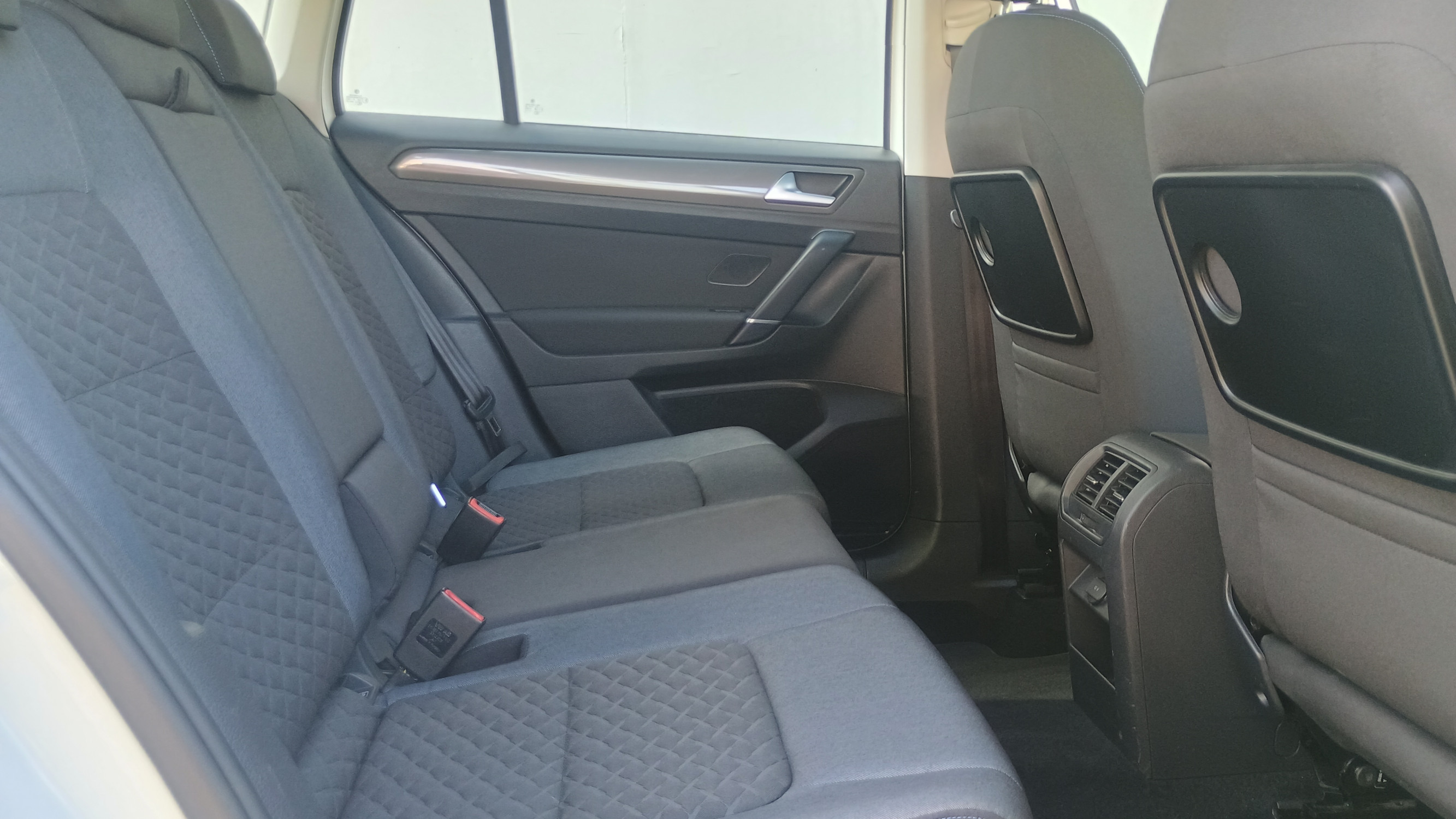 Volkswagen Golf Sportvan  1.0 TSI 110 BMT BVM6 occasion de 2018 en vente à Saint-Alban