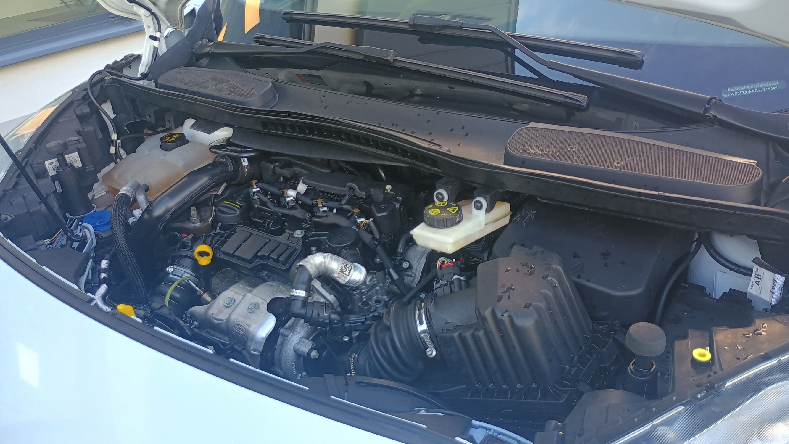Vente en ligne Ford Tourneo Connect  1.5 L EcoBlue 120 S&S au prix de 19 990 €