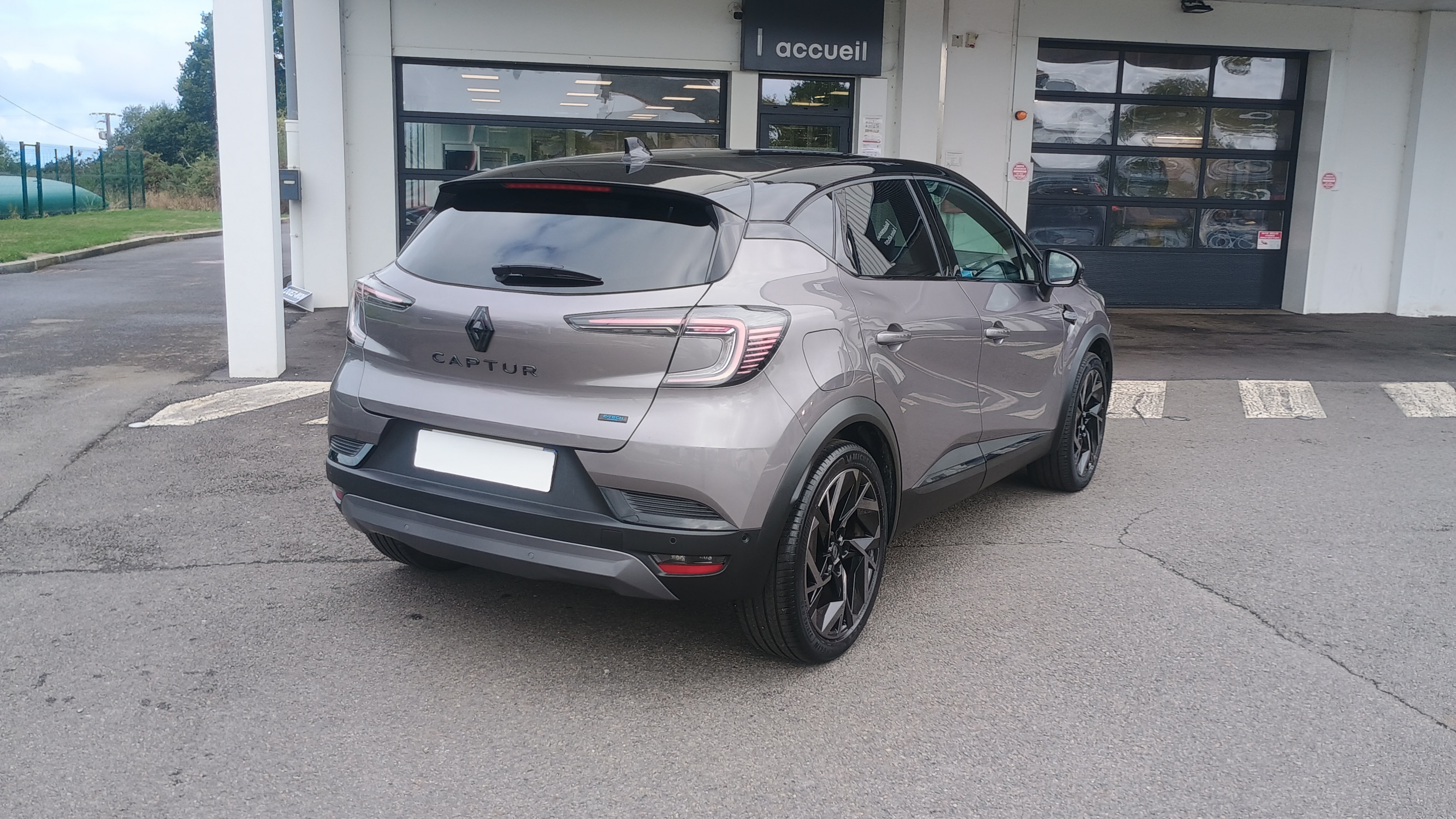 Renault Captur  E-Tech full hybrid 145 ch occasion de 2025 en vente à Saint-Alban