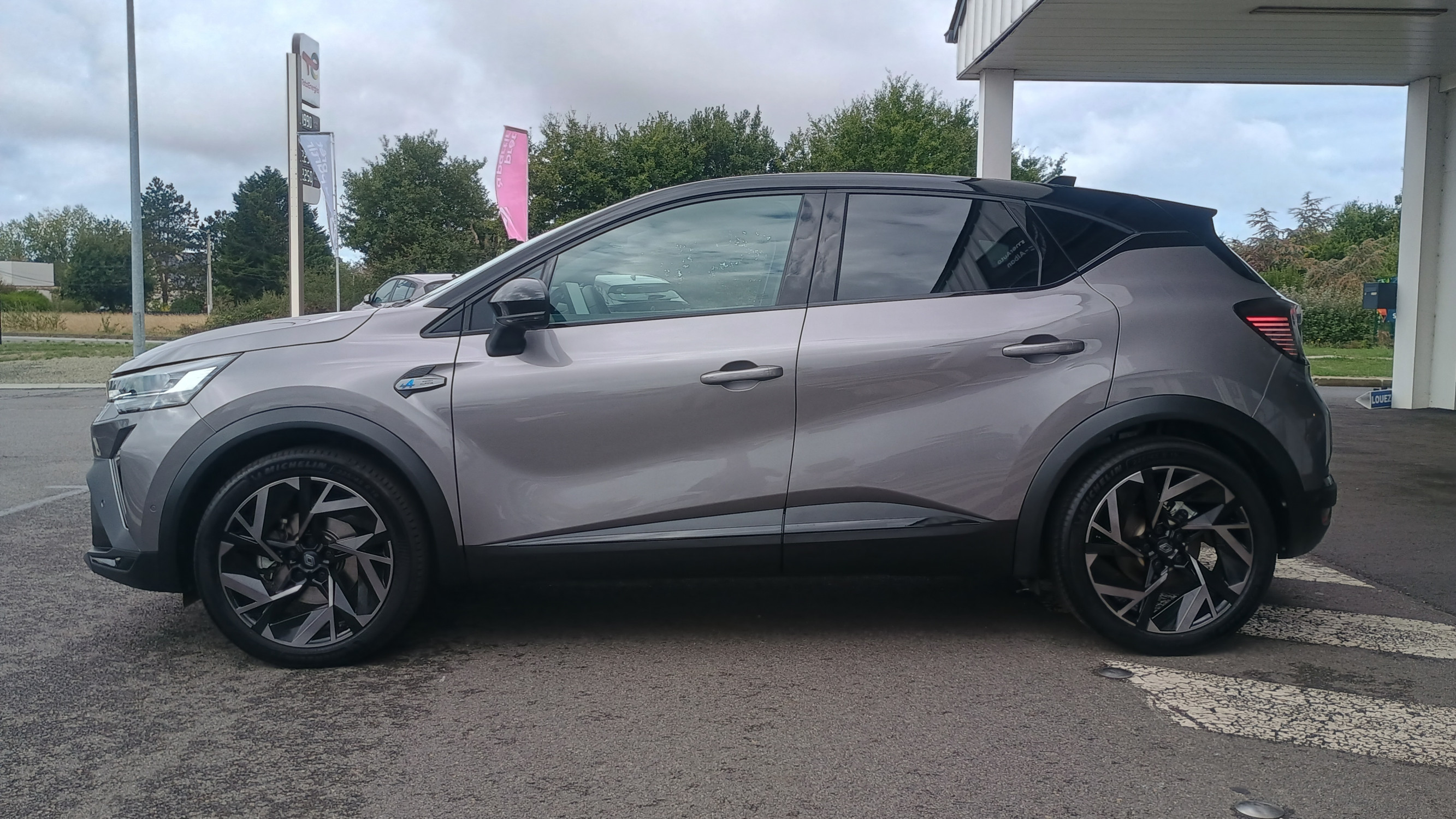 Renault Captur  E-Tech full hybrid 145 ch occasion de 2025 en vente à Saint-Alban