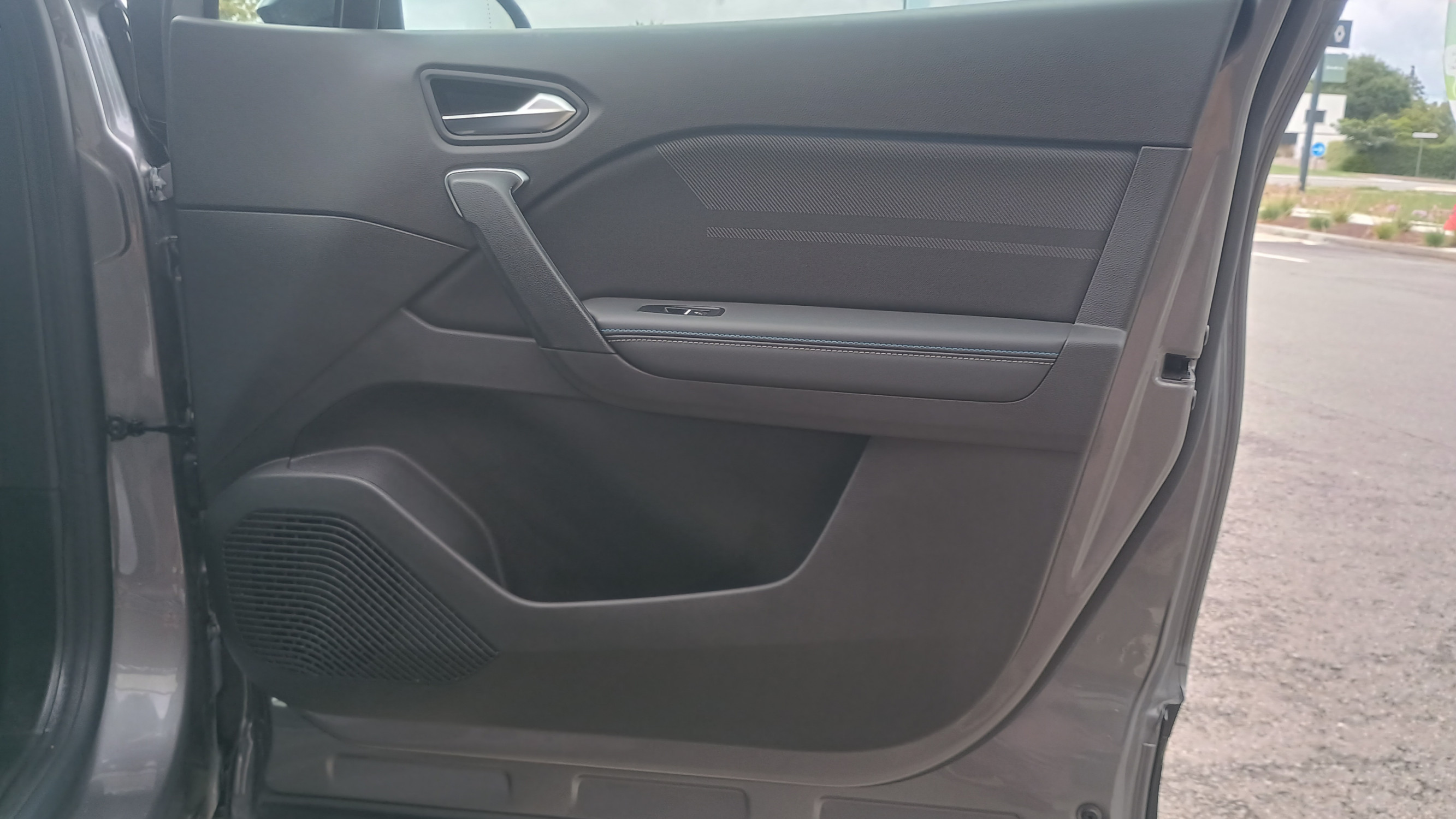 Renault Captur  E-Tech full hybrid 145 ch occasion de 2025 en vente à Saint-Alban