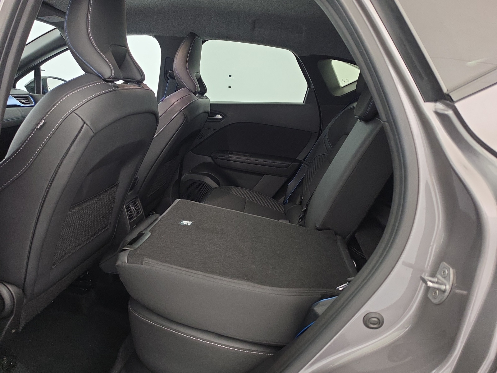 Vente en ligne Renault Captur  E-Tech full hybrid 160 ch au prix de 28 000 €