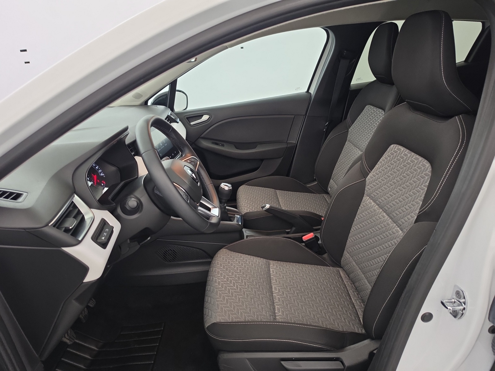 Vente en ligne Renault Clio 5 Clio TCe 90 au prix de 14 990 €