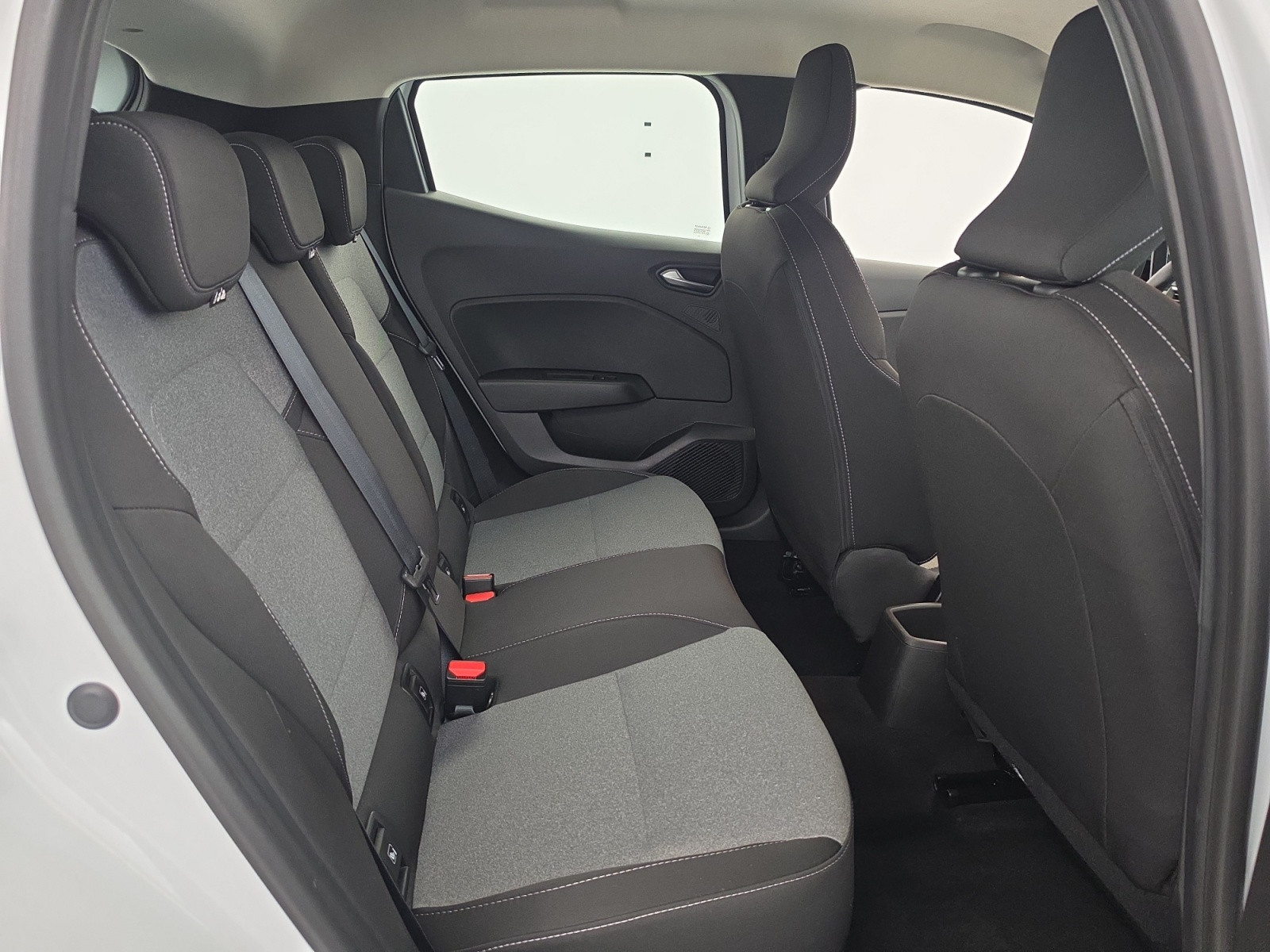 Vente en ligne Renault Clio 5 Clio TCe 90 ch GSR2 au prix de 15 790 €