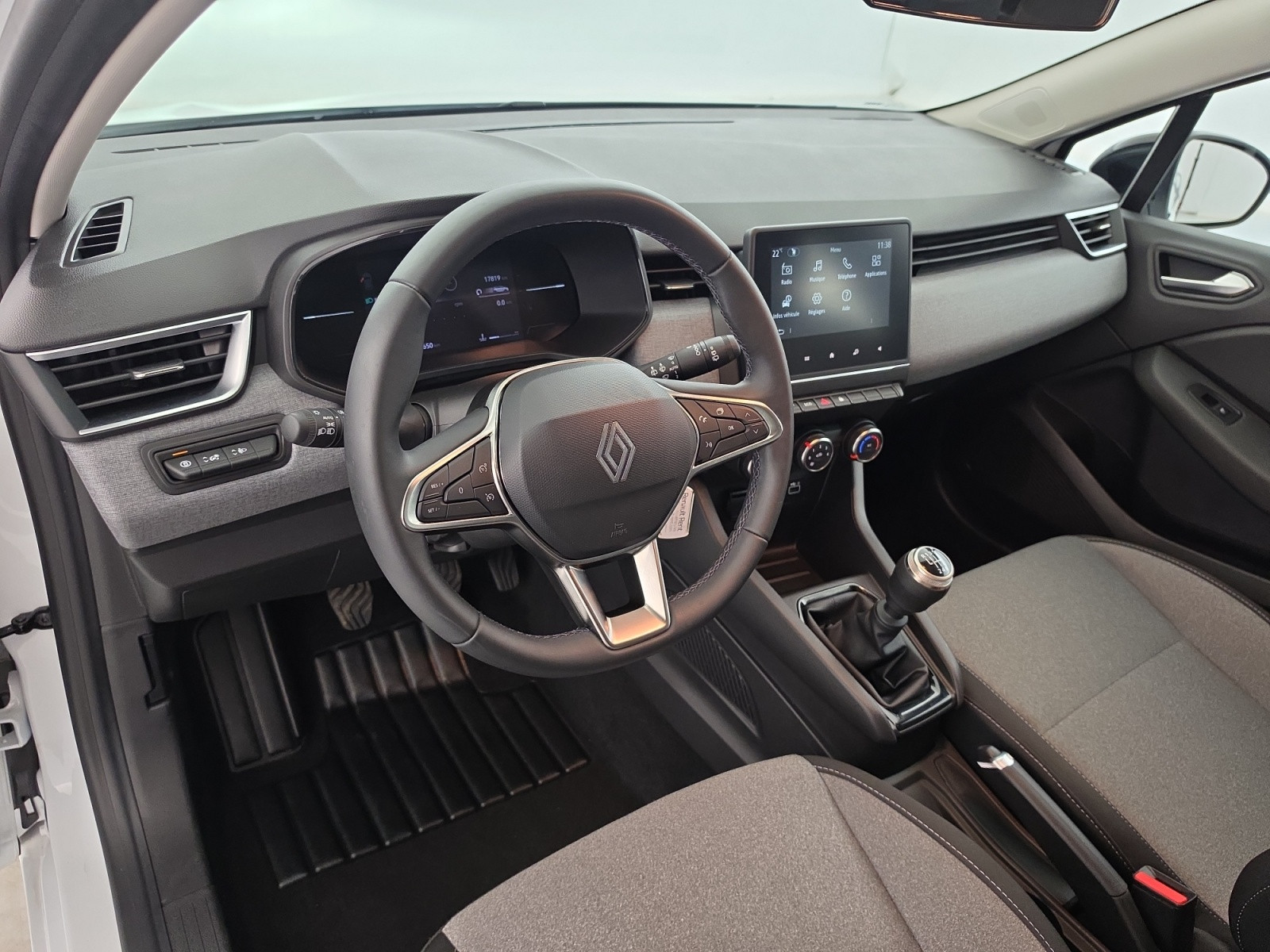 Vente en ligne Renault Clio 5 Clio TCe 90 ch GSR2 au prix de 15 790 €