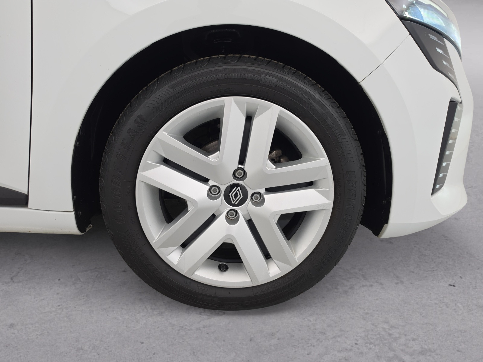 Vente en ligne Renault Clio 5 Clio TCe 90 ch GSR2 au prix de 15 790 €