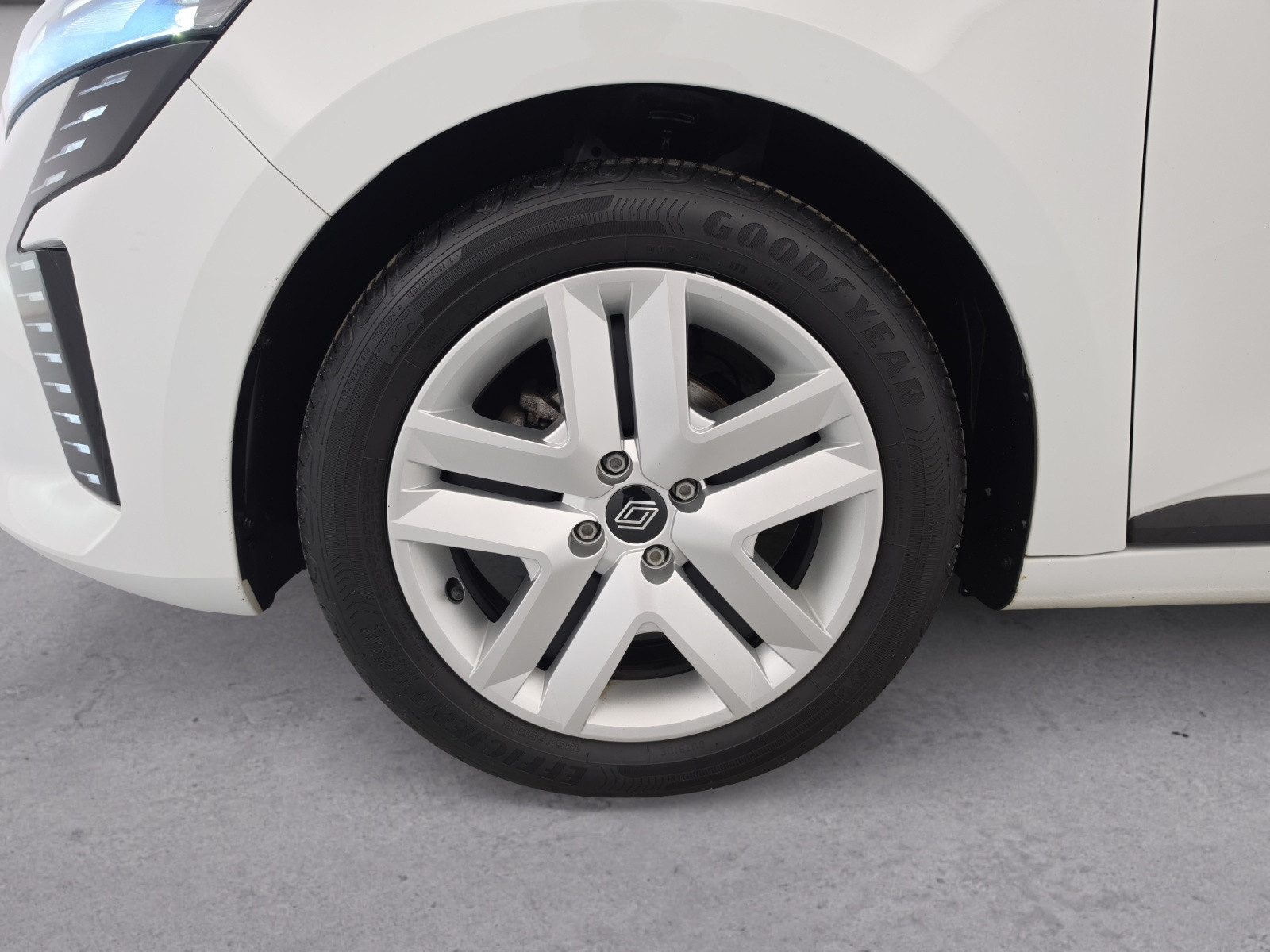 Vente en ligne Renault Clio 5 Clio TCe 90 ch GSR2 au prix de 15 790 €