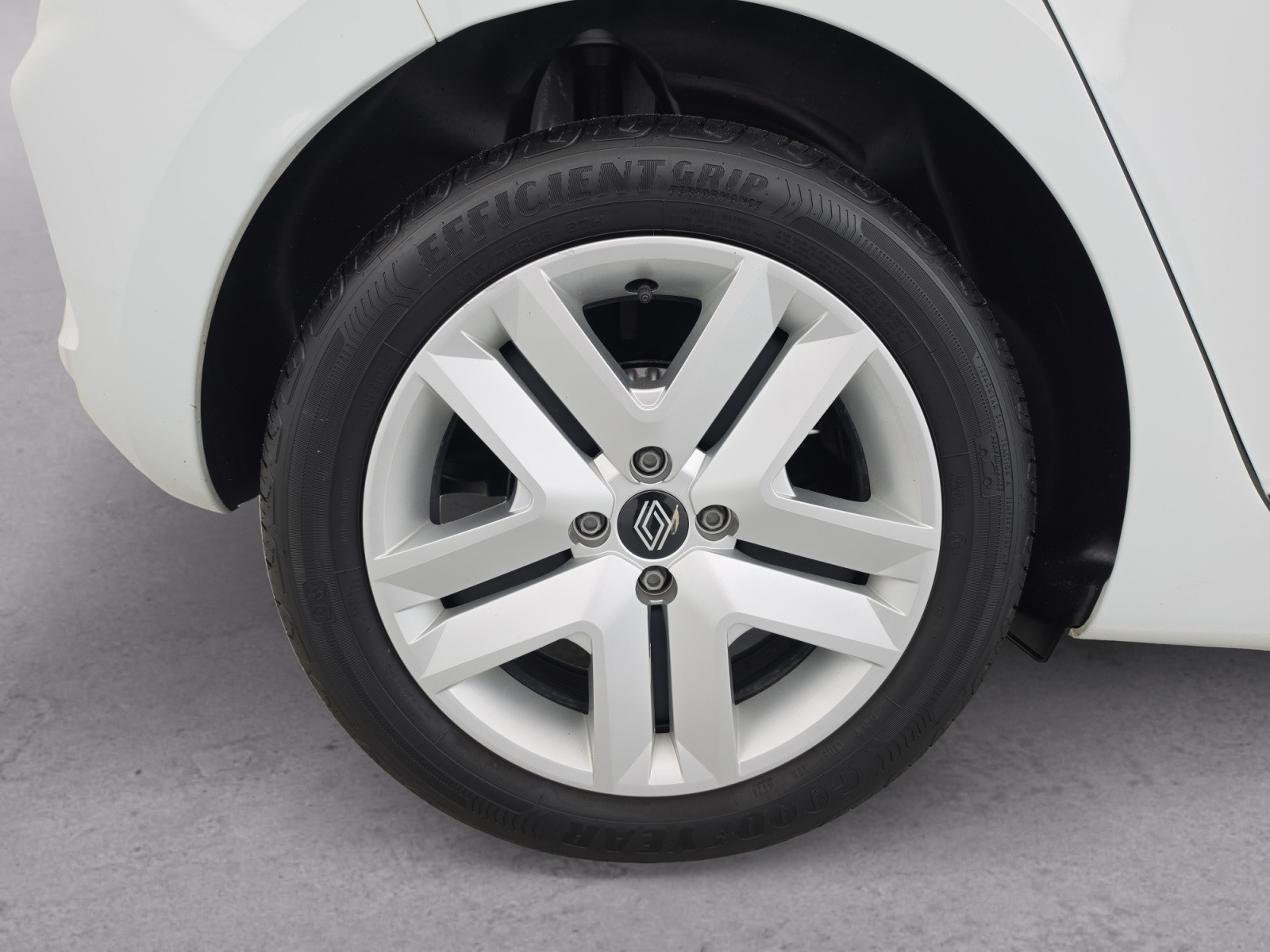 Vente en ligne Renault Clio 5 Clio TCe 90 ch GSR2 au prix de 15 790 €