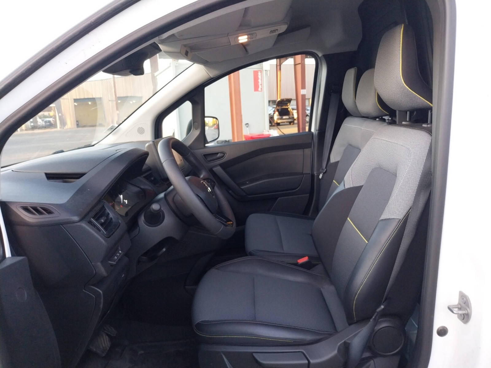 Vente en ligne Renault Kangoo Van E-Tech  EV45 11KW au prix de 18 000 €