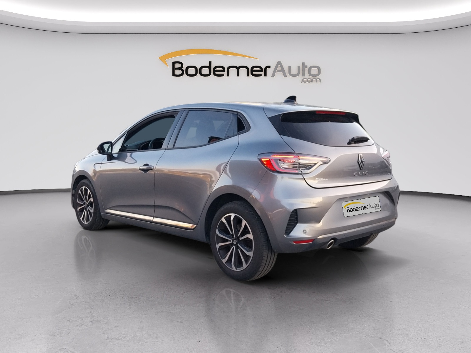Vente en ligne Renault Clio 5 Clio TCe 90 ch GSR2 au prix de 15 600 €