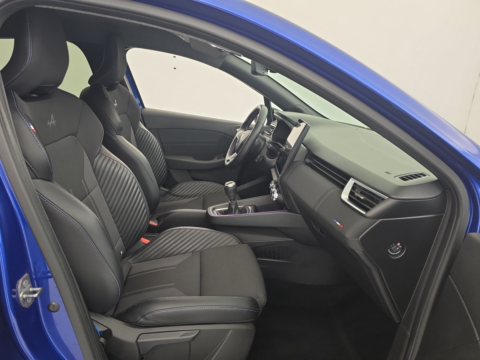 Vente en ligne Renault Clio 5 Clio TCe 90 au prix de 16 900 €