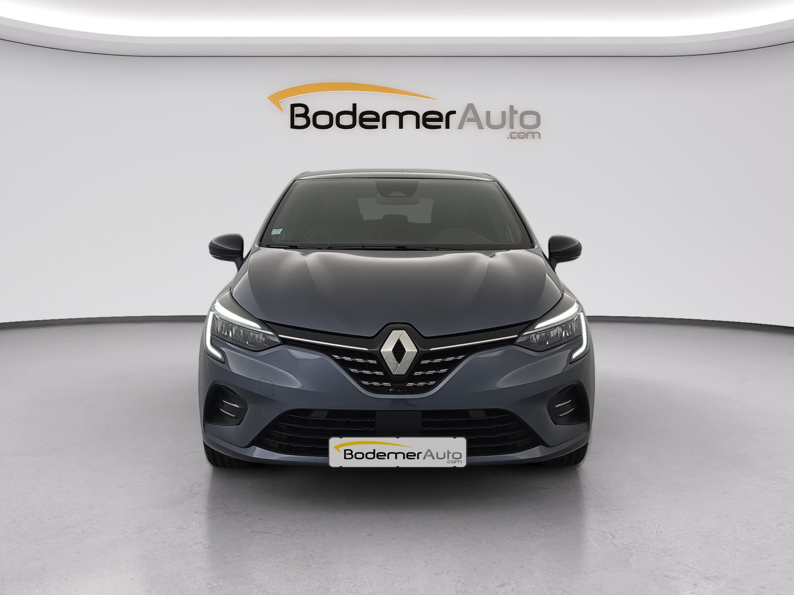 Vente en ligne Renault Clio 5 Clio E-Tech full hybrid 145 au prix de 16 900 €