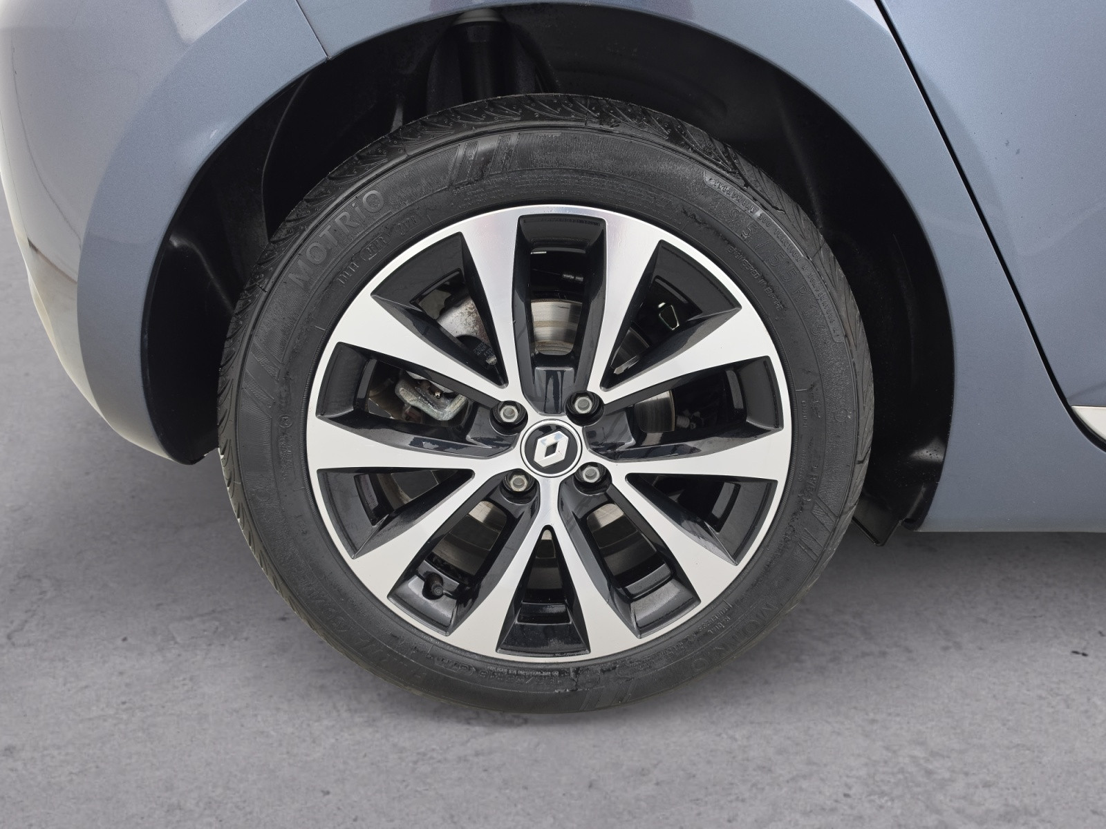 Vente en ligne Renault Clio 5 Clio E-Tech full hybrid 145 au prix de 16 900 €
