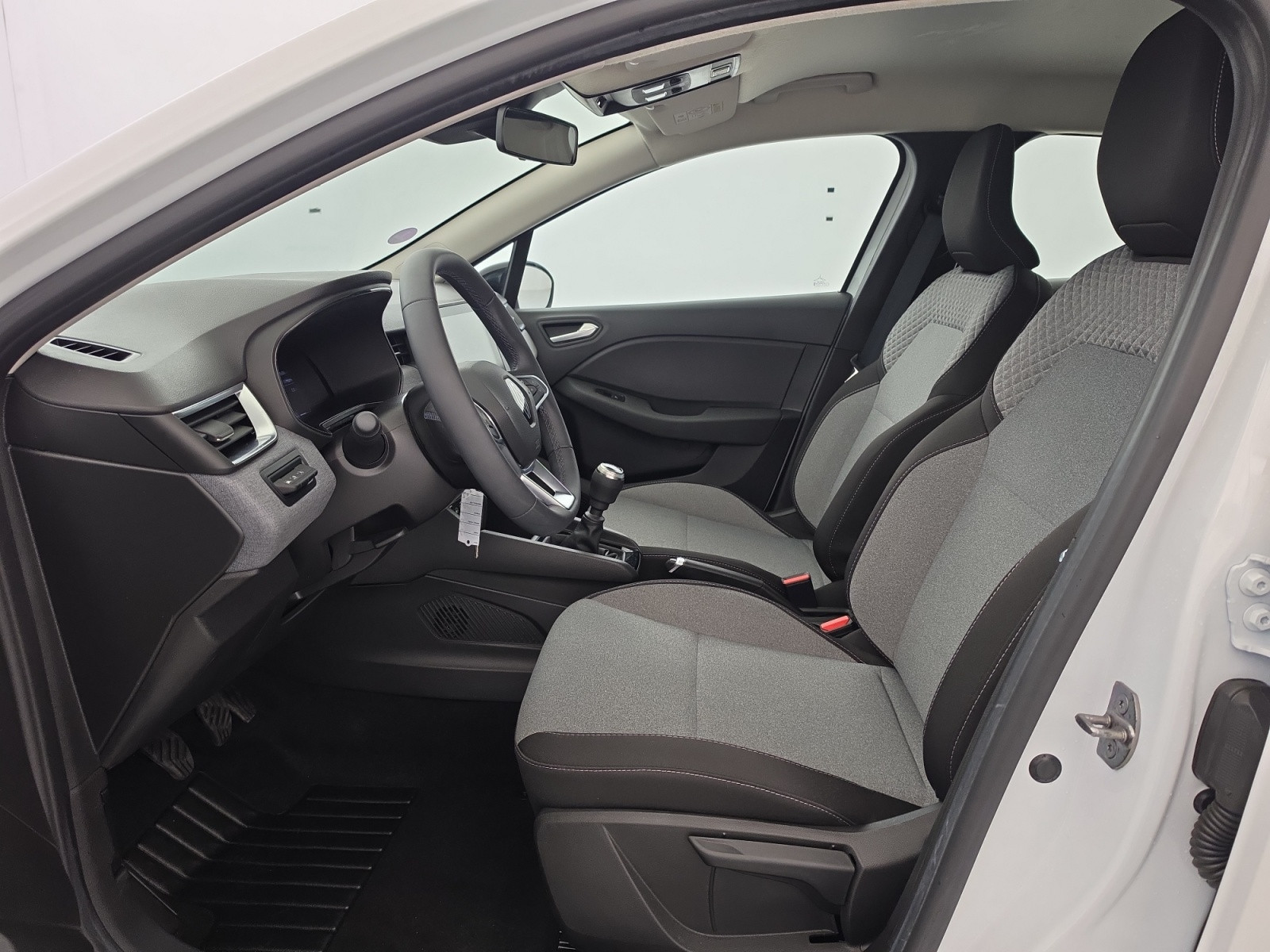Vente en ligne Renault Clio 5 Clio TCe 90 au prix de 14 990 €