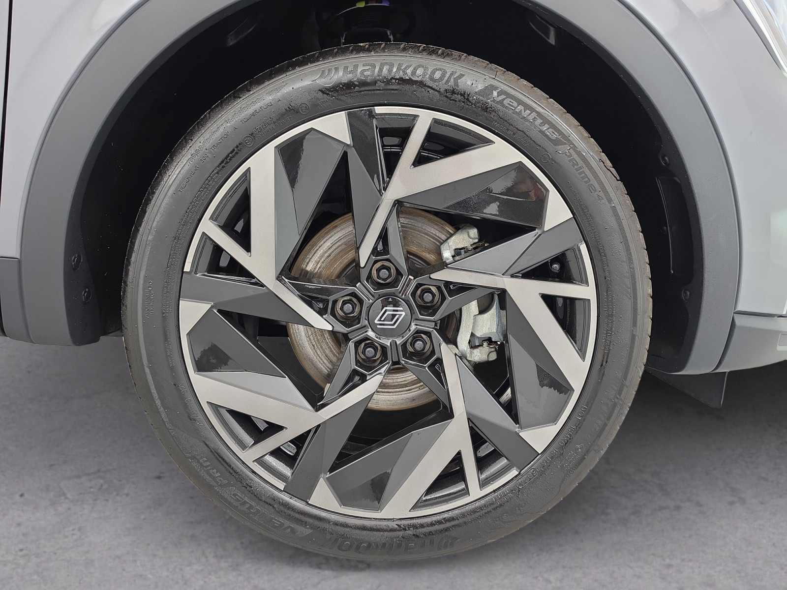 Vente en ligne Renault Arkana  E-Tech full hybrid 145 GSR2 au prix de 28 950 €