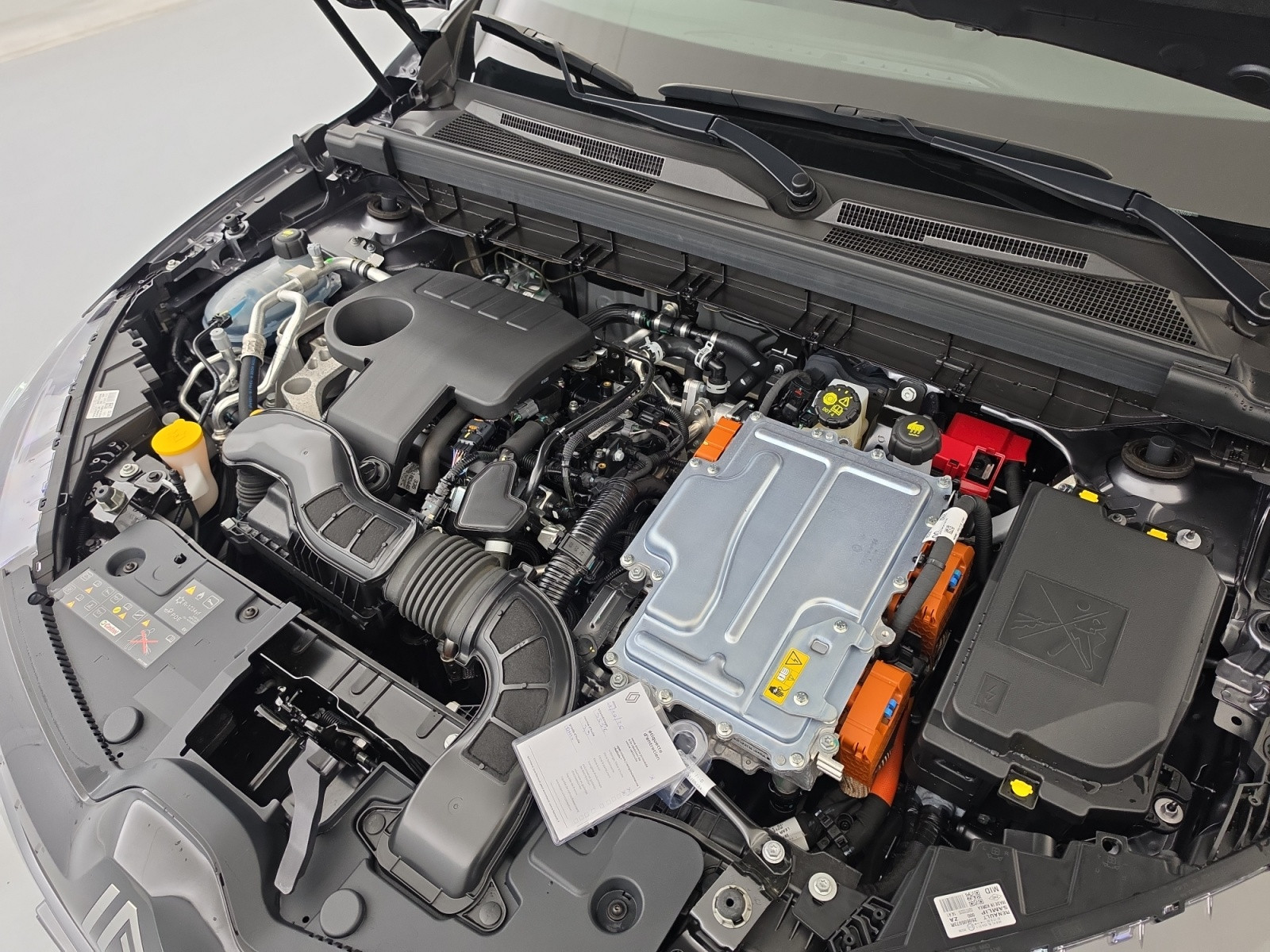 Vente en ligne Renault Arkana  E-Tech full hybrid 145 GSR2 au prix de 28 950 €