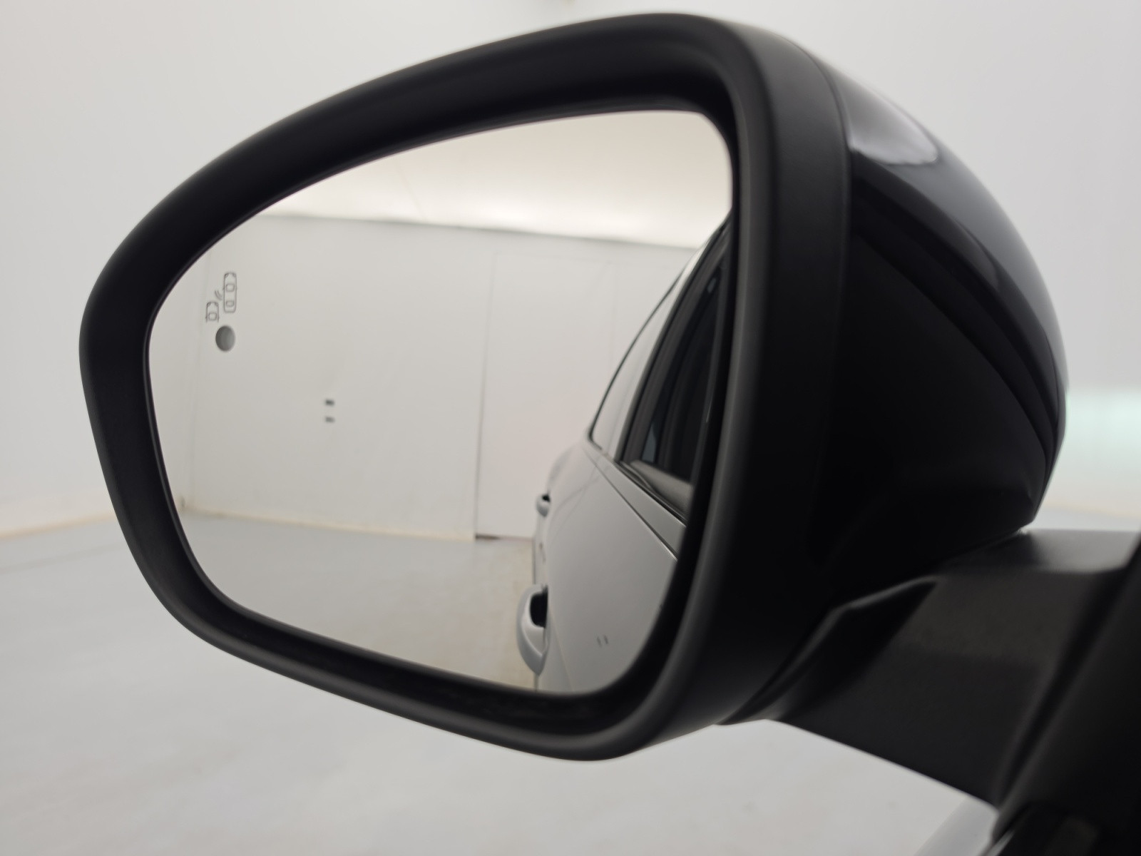 Vente en ligne Renault Arkana  E-Tech full hybrid 145 GSR2 au prix de 28 950 €